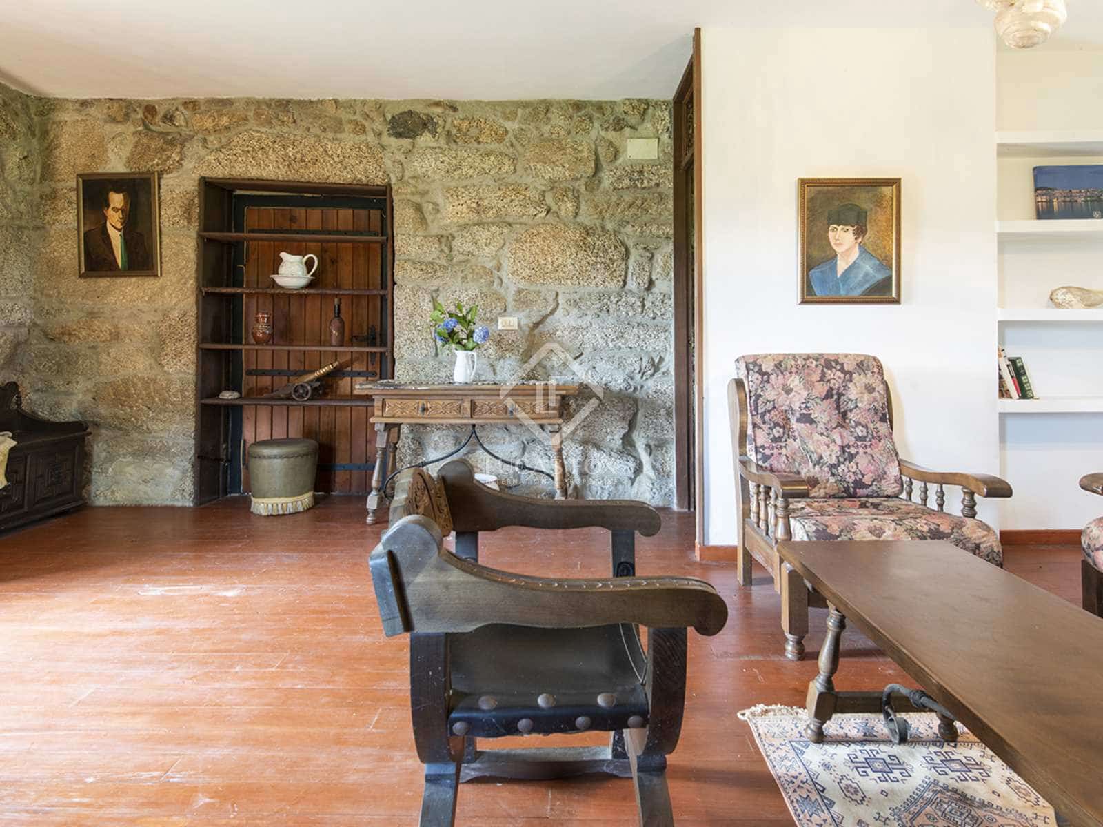 9 soveværelse Finca/Landehus til salg i Pazos de Borben med garage - € 750.000 (Ref: 7731743)