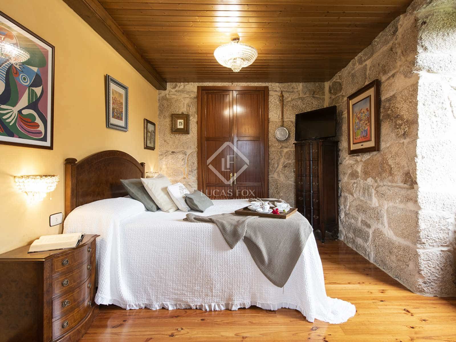 3 soveværelse Villa til salg i Mondariz med swimmingpool garage - € 425.000 (Ref: 7731746)