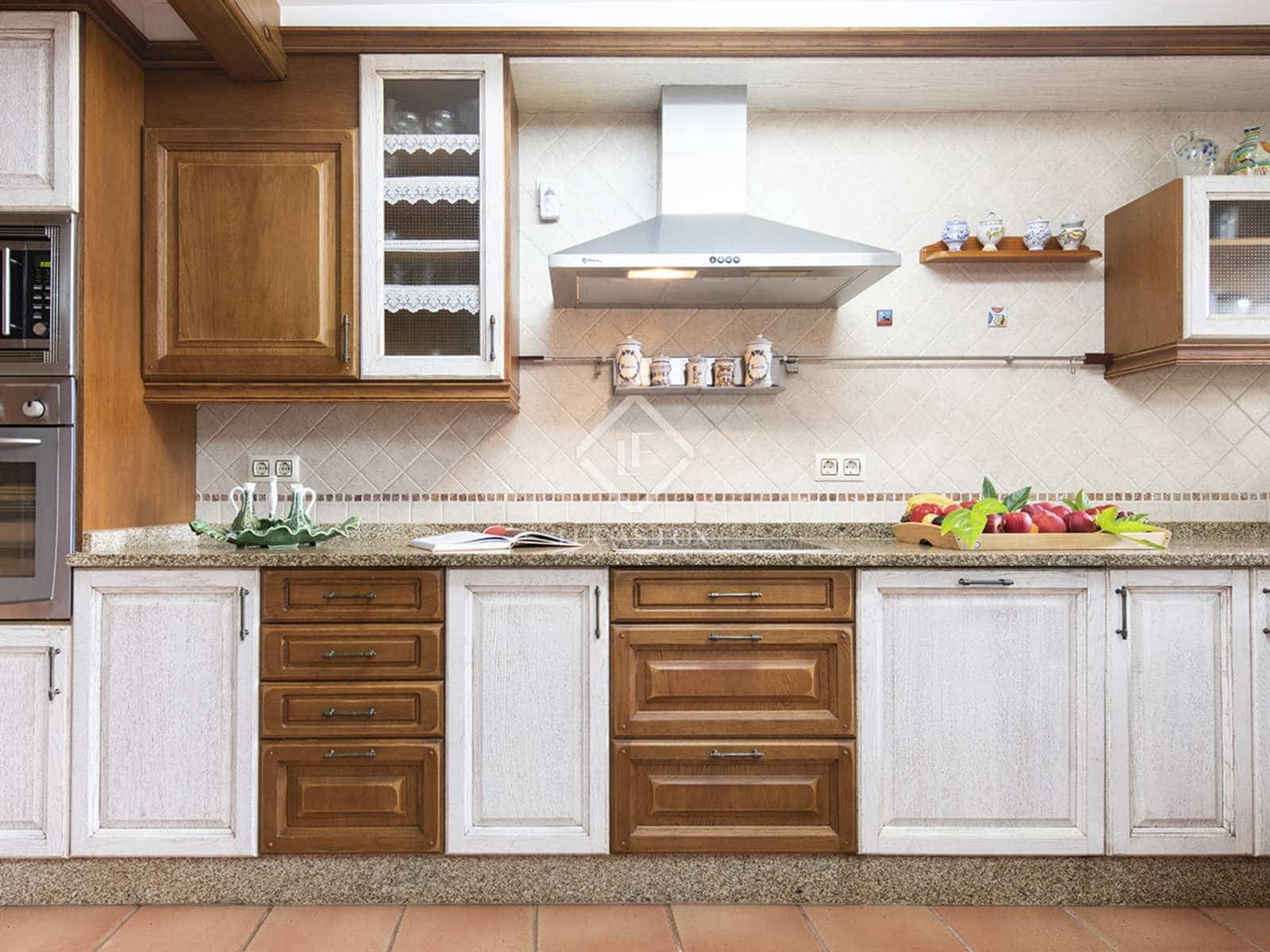 3 soveværelse Villa til salg i Mondariz med swimmingpool garage - € 425.000 (Ref: 7731746)