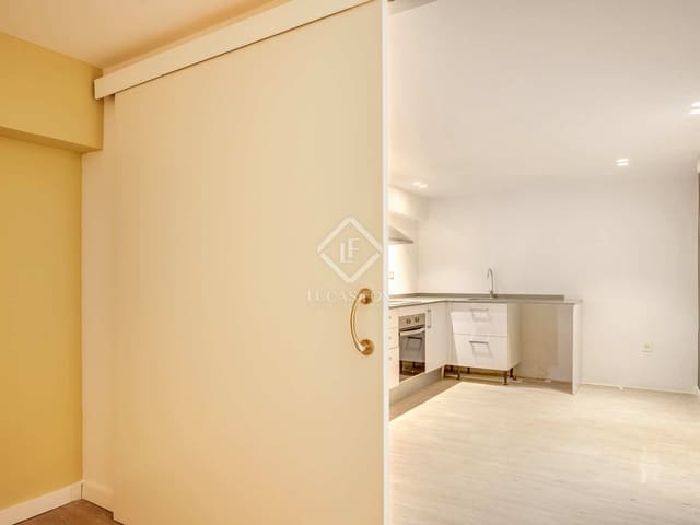 2 quarto Apartamento para venda em Barcelona cidade - 450 000 € (Ref: 7731751)