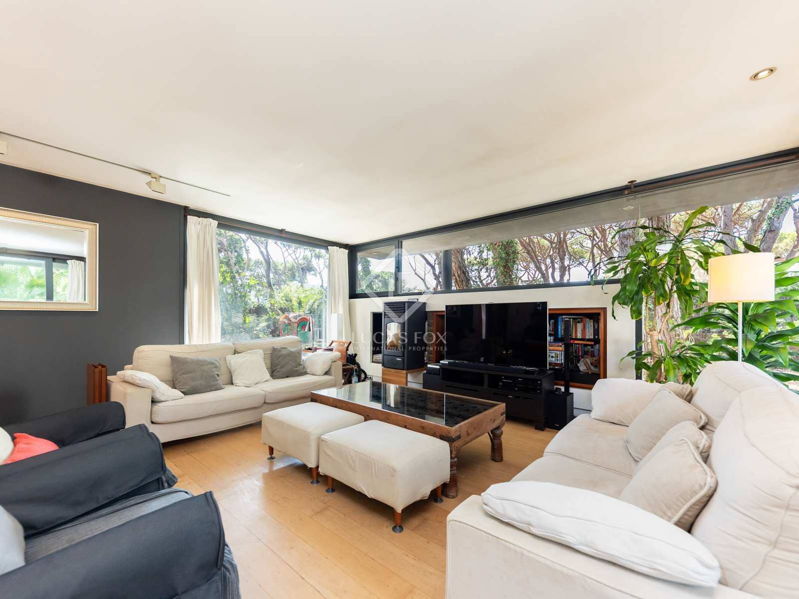 4 soveværelse Villa til salg i Gava med swimmingpool garage - € 3.790.000 (Ref: 7733441)