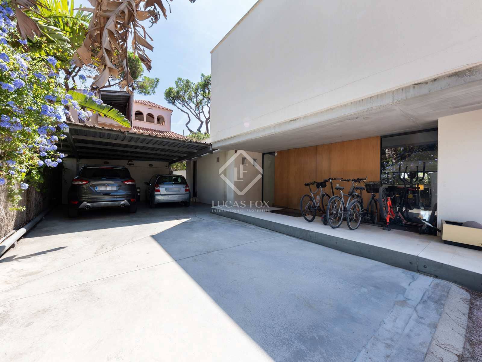 4 soveværelse Villa til salg i Gava med swimmingpool garage - € 3.790.000 (Ref: 7733441)