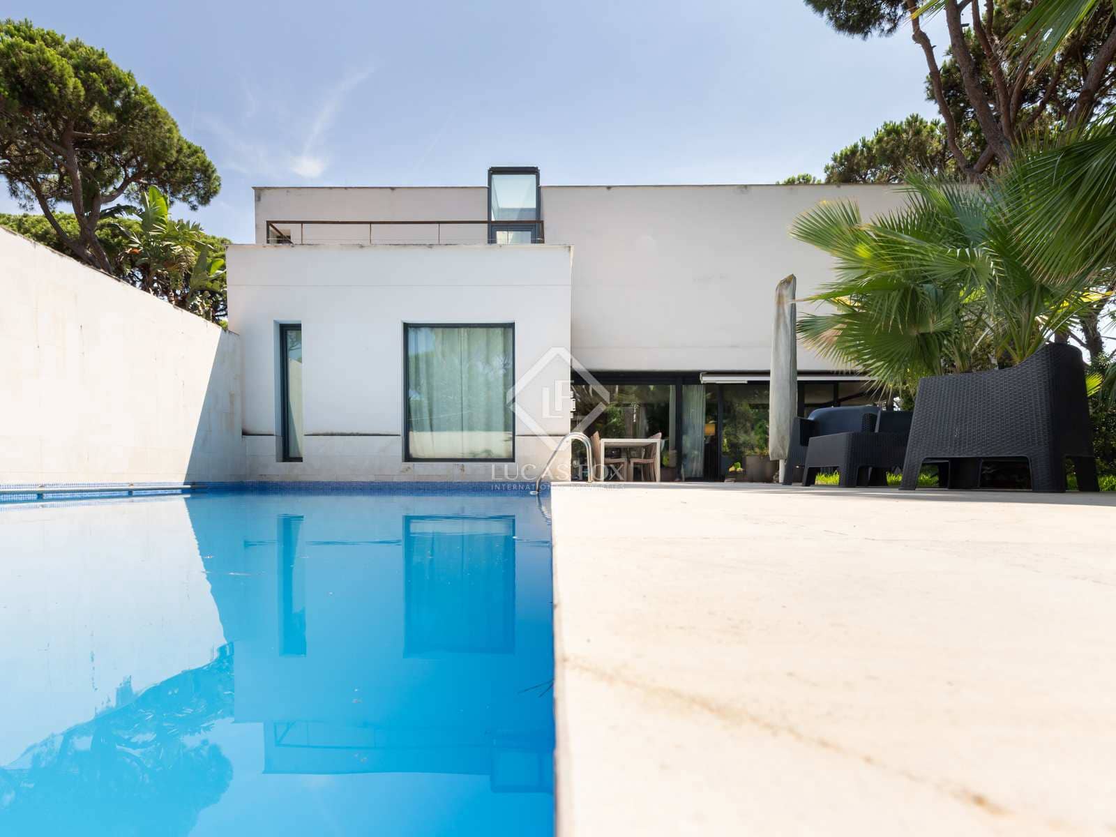 4 soveværelse Villa til salg i Gava med swimmingpool garage - € 3.790.000 (Ref: 7733441)