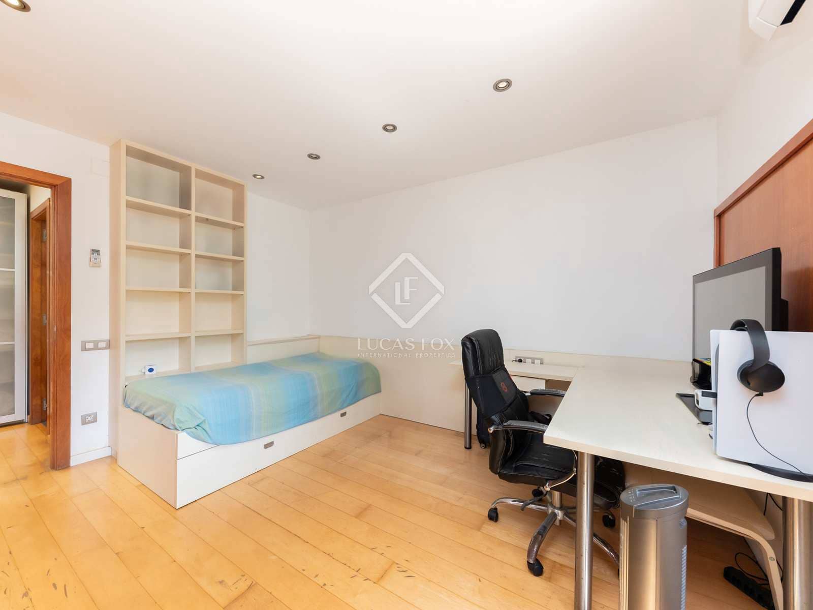 4 soveværelse Villa til salg i Gava med swimmingpool garage - € 3.790.000 (Ref: 7733441)