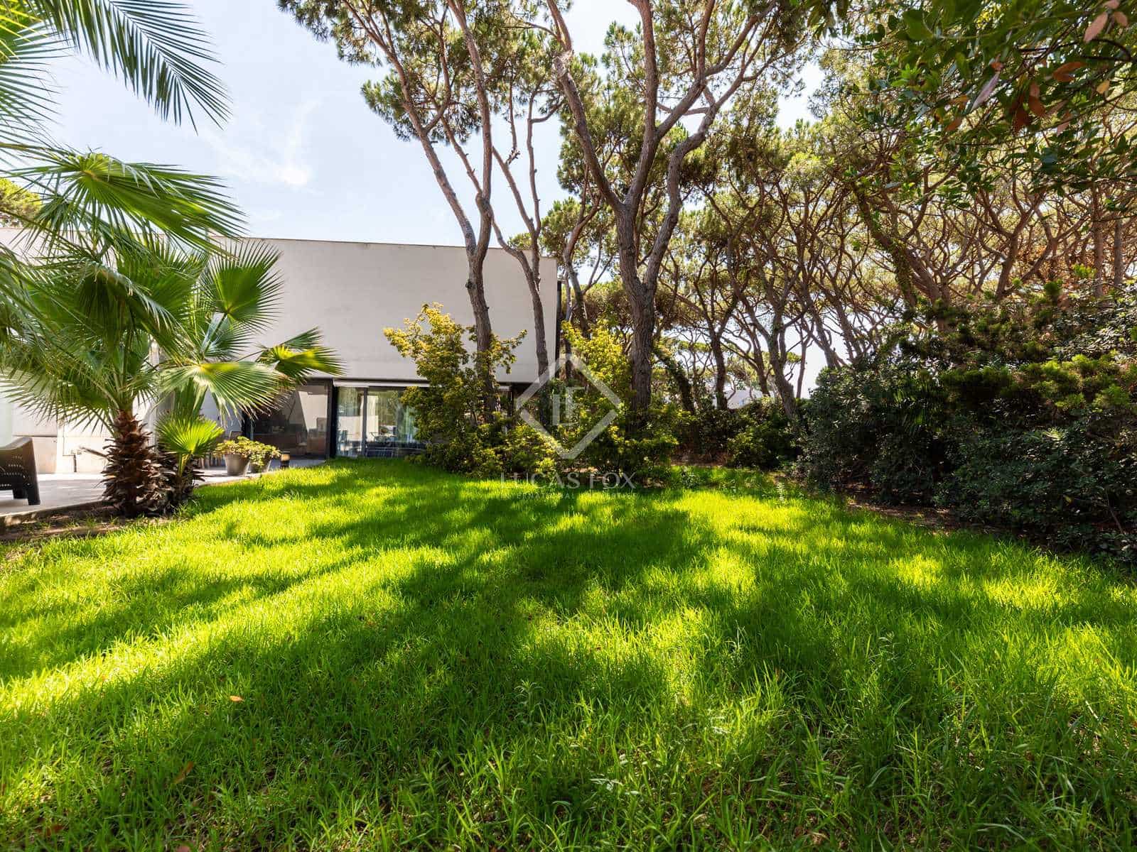 4 soveværelse Villa til salg i Gava med swimmingpool garage - € 3.790.000 (Ref: 7733441)