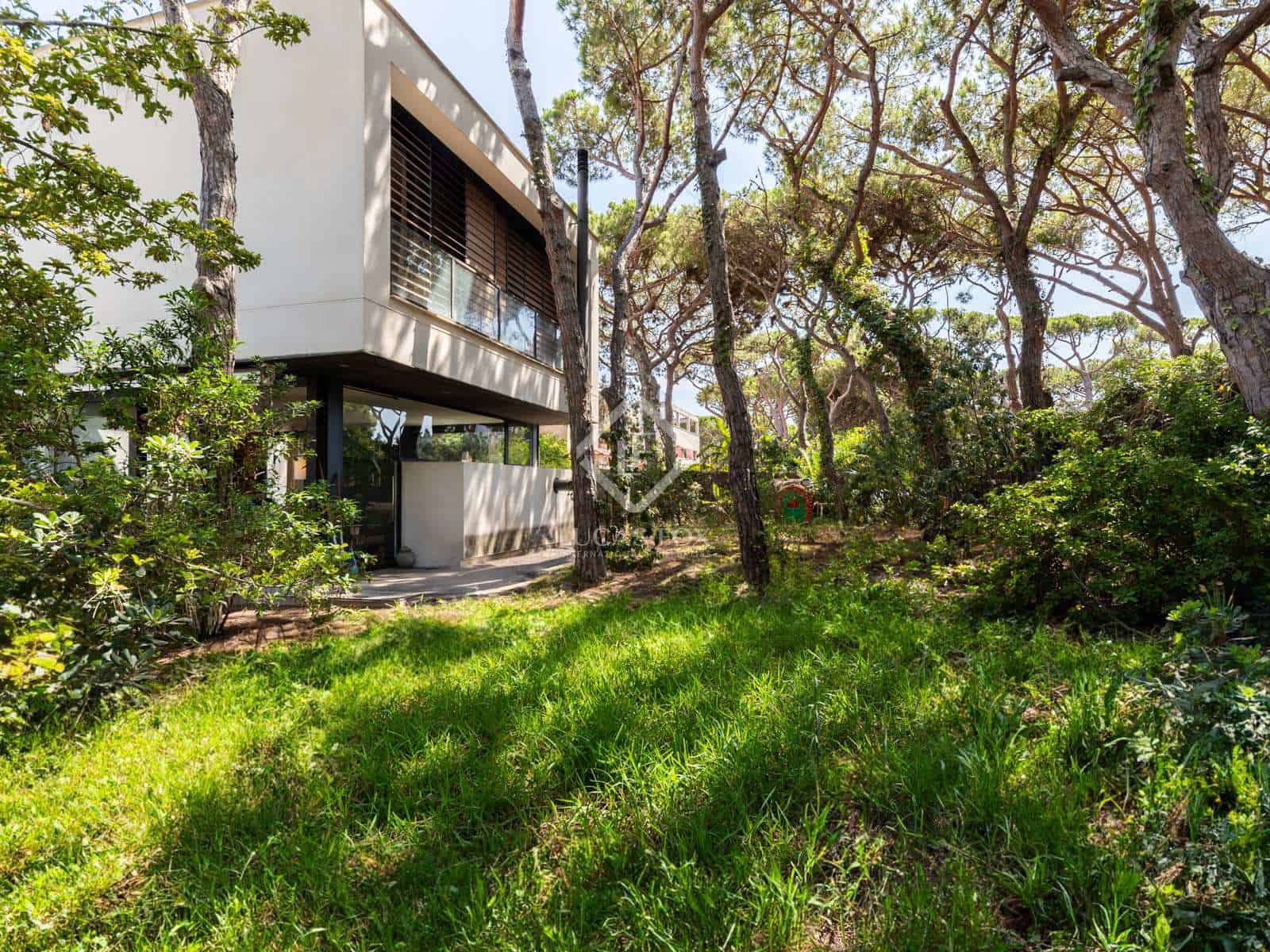 4 soveværelse Villa til salg i Gava med swimmingpool garage - € 3.790.000 (Ref: 7733441)