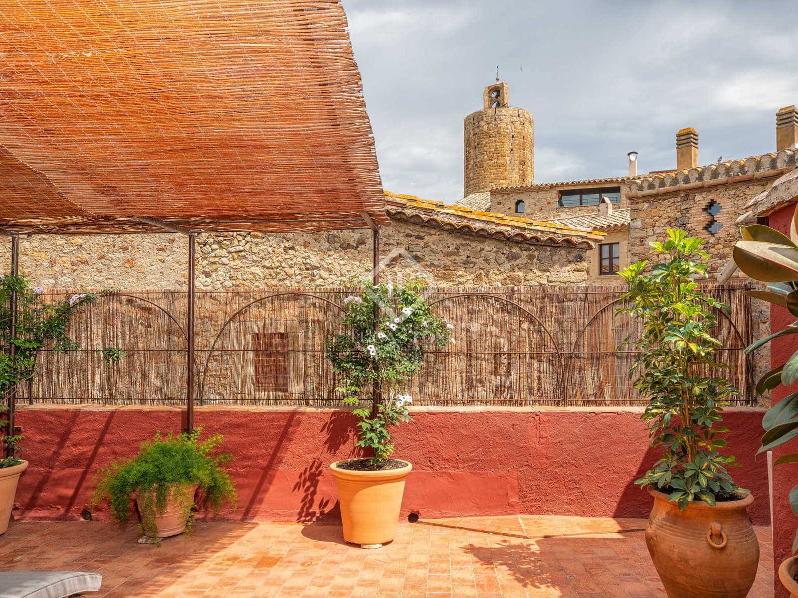 3 soveværelse Finca/Landehus til salg i Pals - € 950.000 (Ref: 7734866)