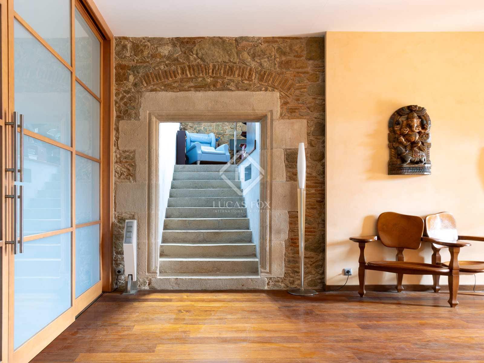5 bedroom Villa for sale in Teia with garage - € 2,180,000 (Ref: 7736241)