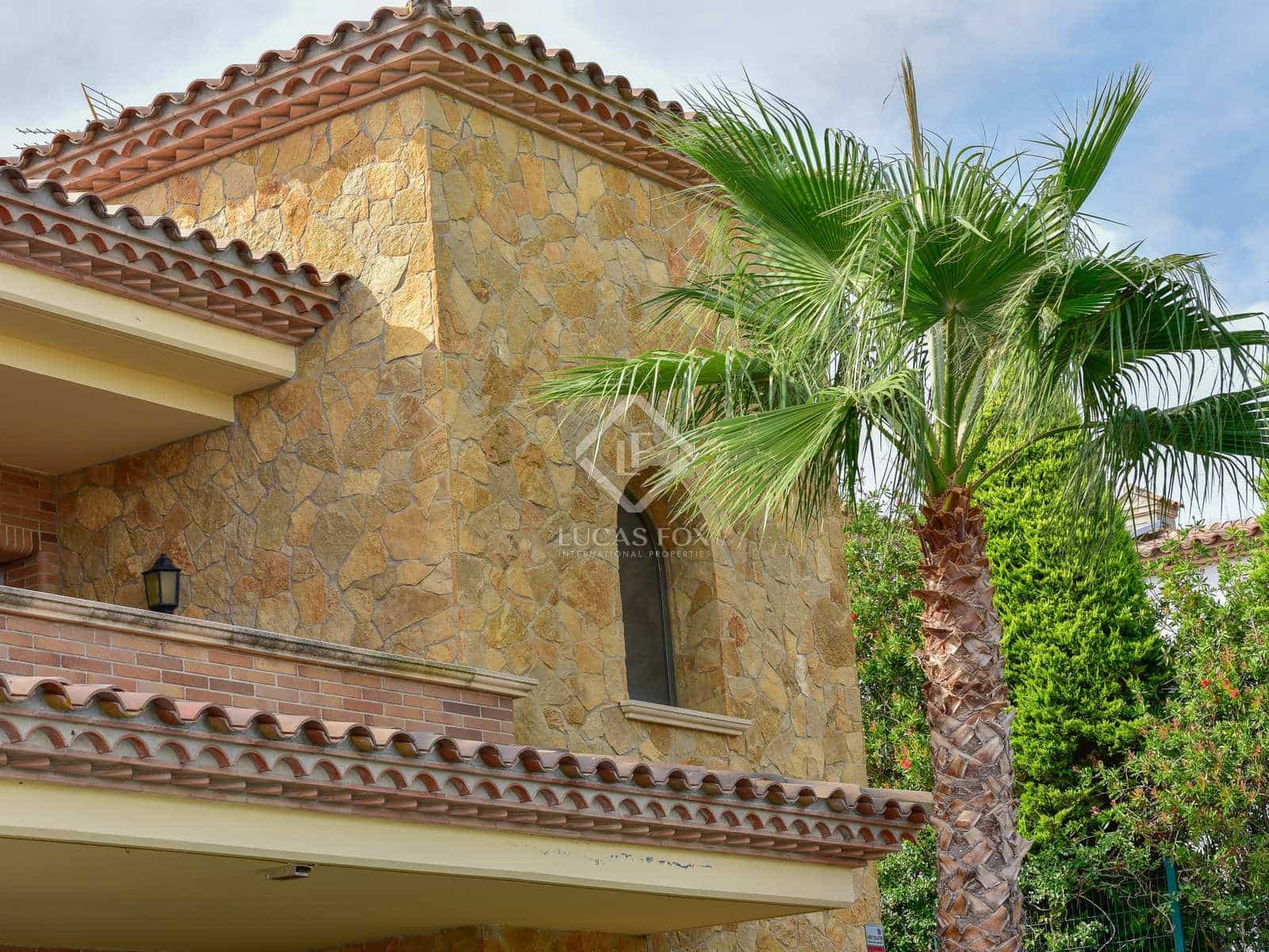 7 slaapkamer Villa te koop in Castell-Platja d'Aro met zwembad garage - € 1.590.000 (Ref: 7737225)