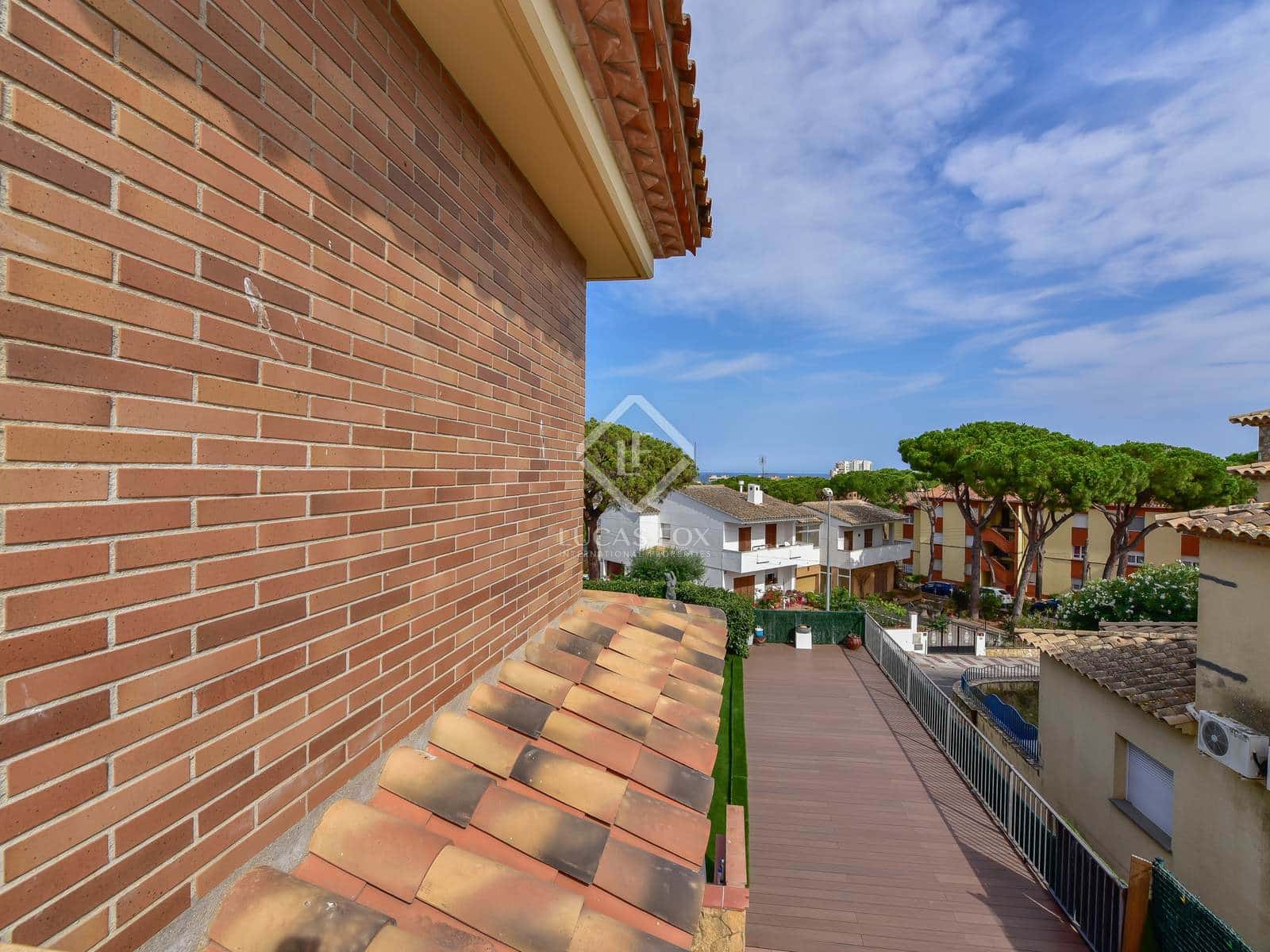 7 slaapkamer Villa te koop in Castell-Platja d'Aro met zwembad garage - € 1.590.000 (Ref: 7737225)