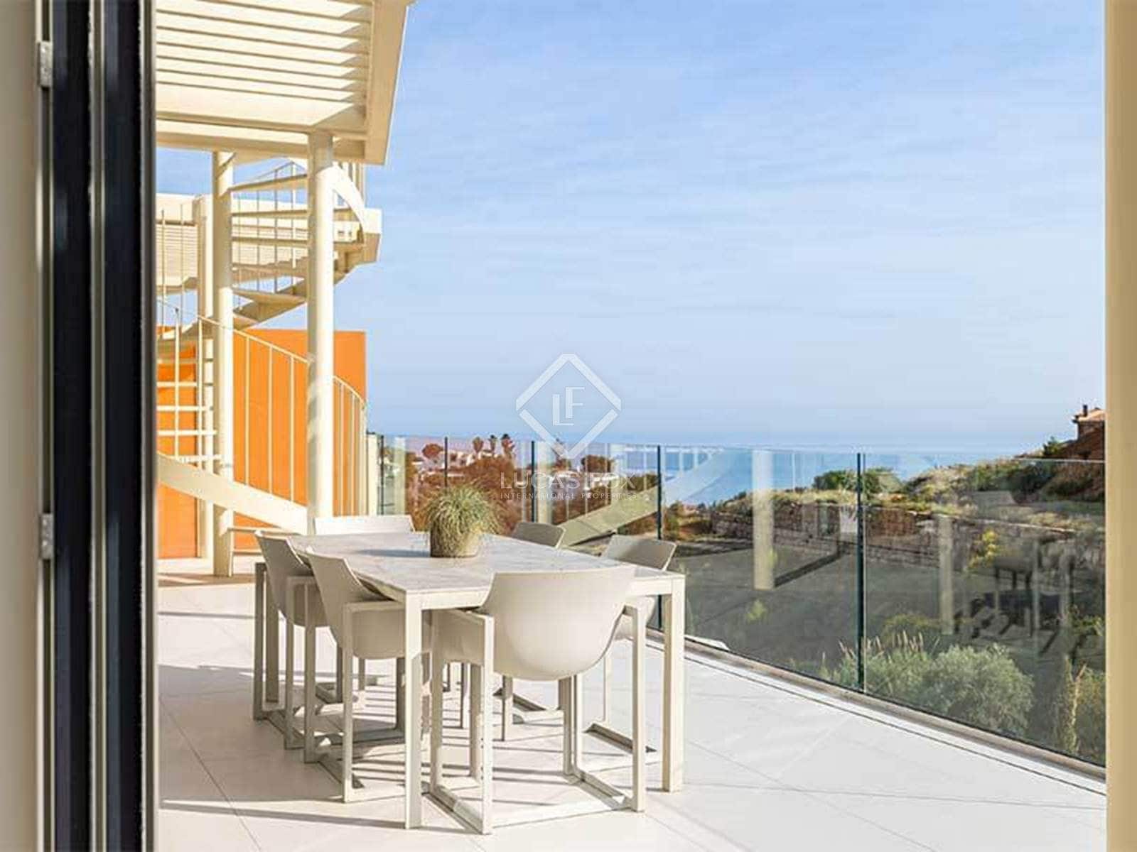 3 bedroom Apartment for sale in Mijas with pool garage - € 1,530,000 (Ref: 7739866)