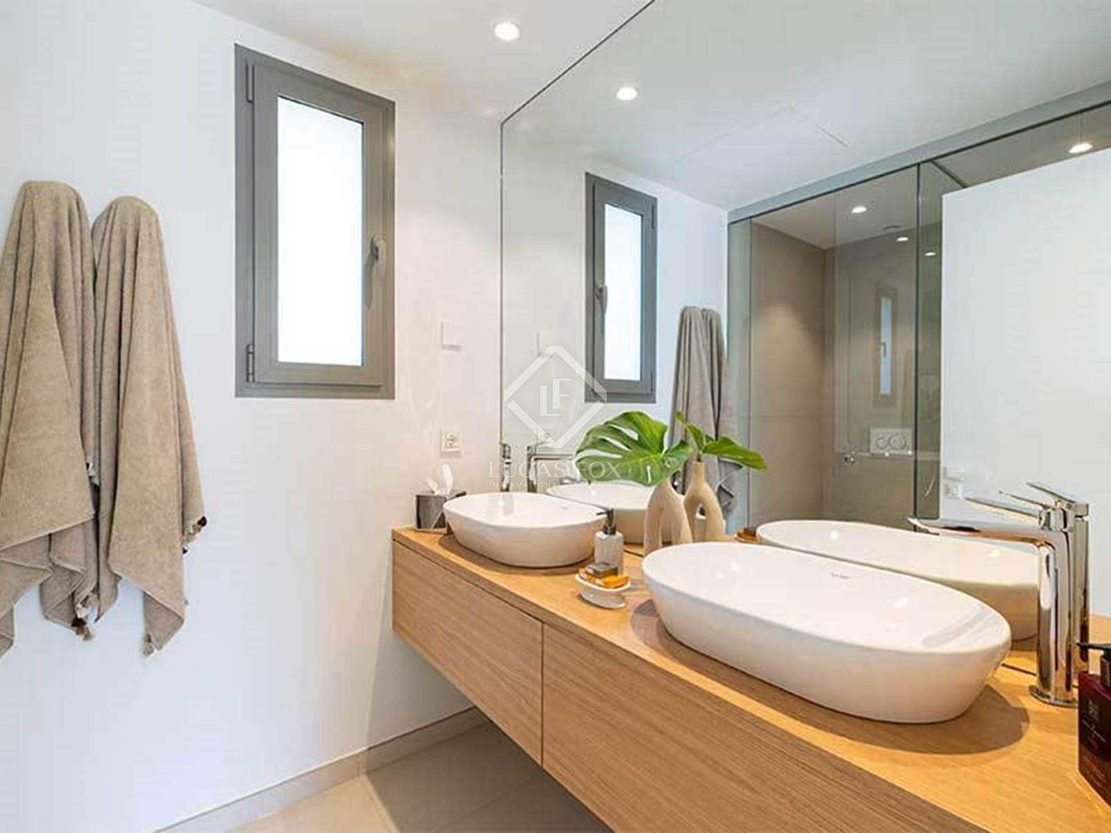 3 bedroom Apartment for sale in Mijas with pool garage - € 1,530,000 (Ref: 7739866)