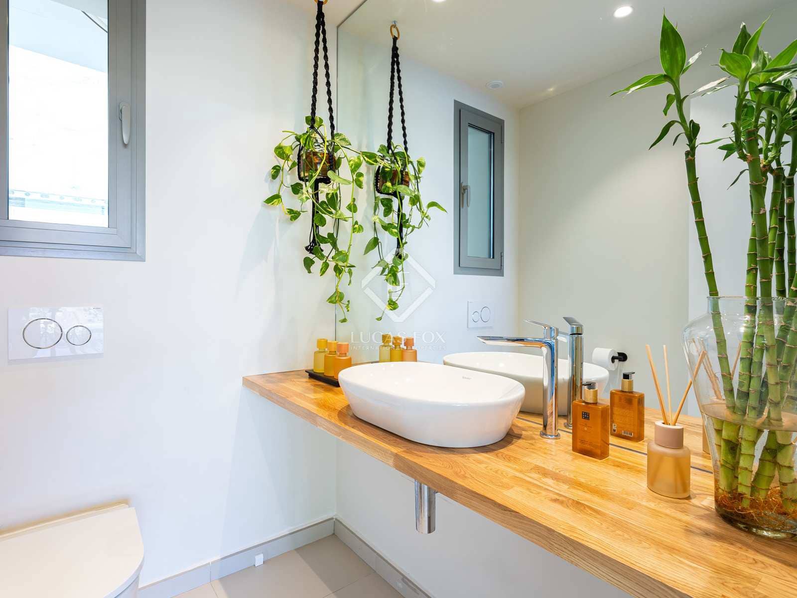 3 bedroom Apartment for sale in Mijas with pool garage - € 1,250,000 (Ref: 7739868)