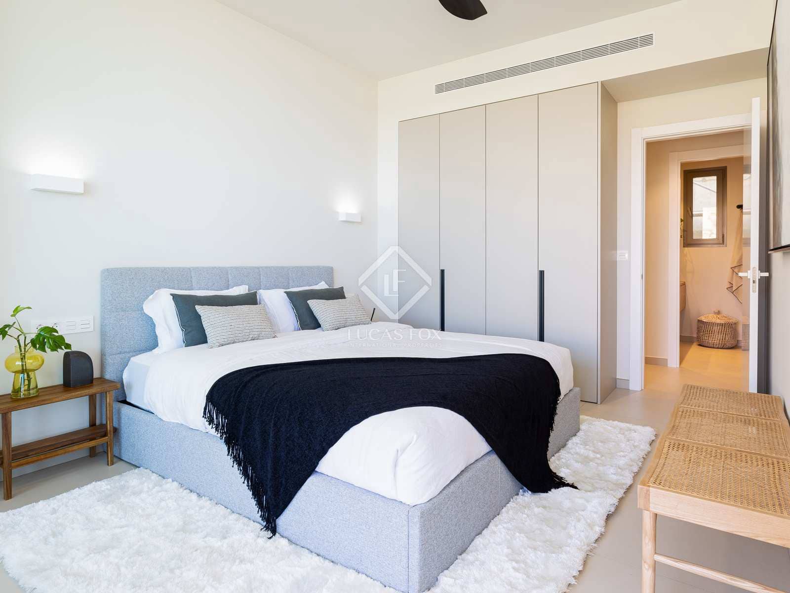 3 slaapkamer Appartement te koop in Mijas met zwembad garage - € 1.190.000 (Ref: 7739872)