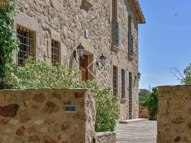 6 slaapkamer Villa te koop in Castell-Platja d'Aro met zwembad garage - € 2.250.000 (Ref: 7739876)