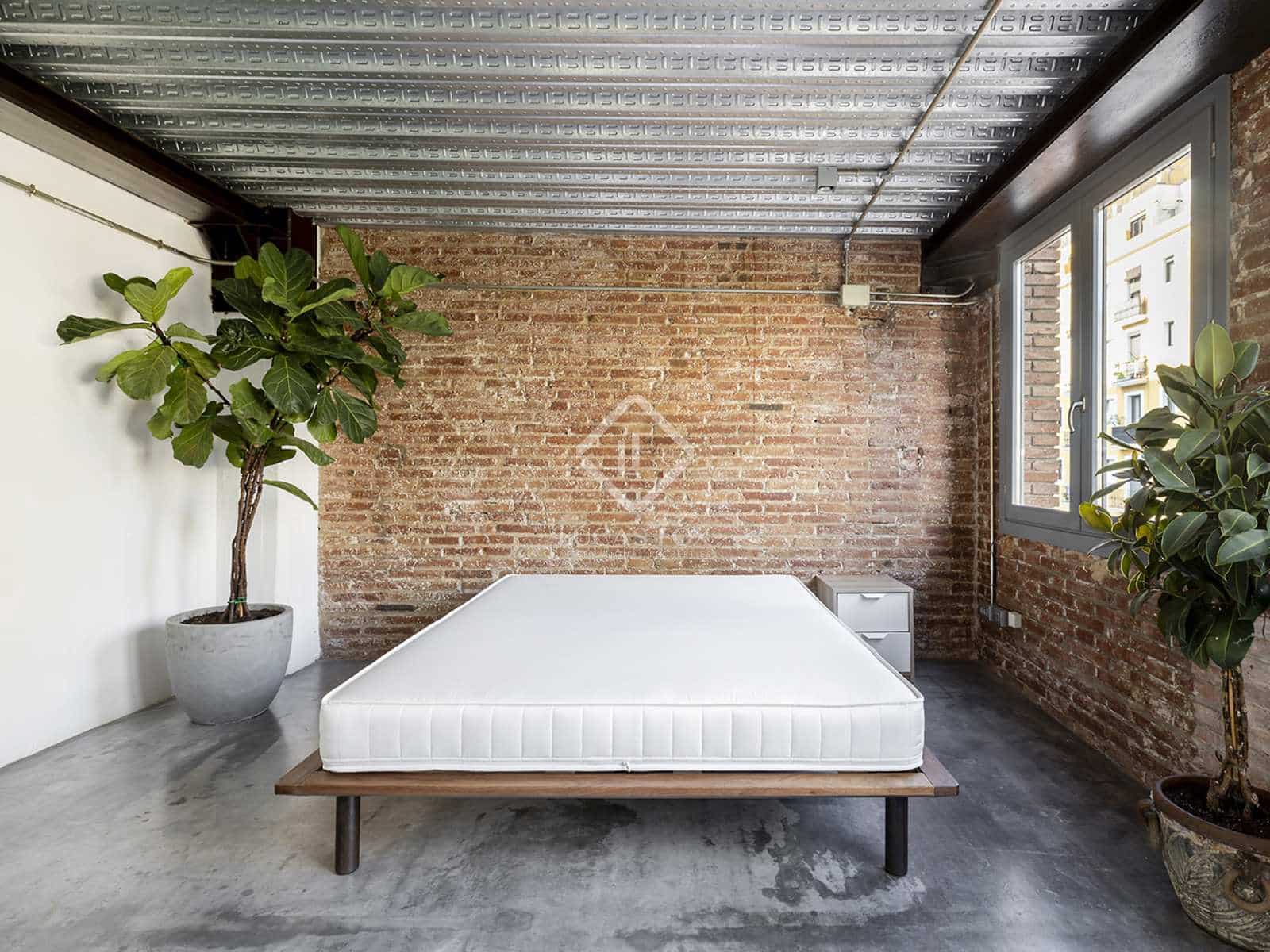 3 soveværelse Lejlighed til leje i Barcelona by - € 9.000 (Ref: 7744963)