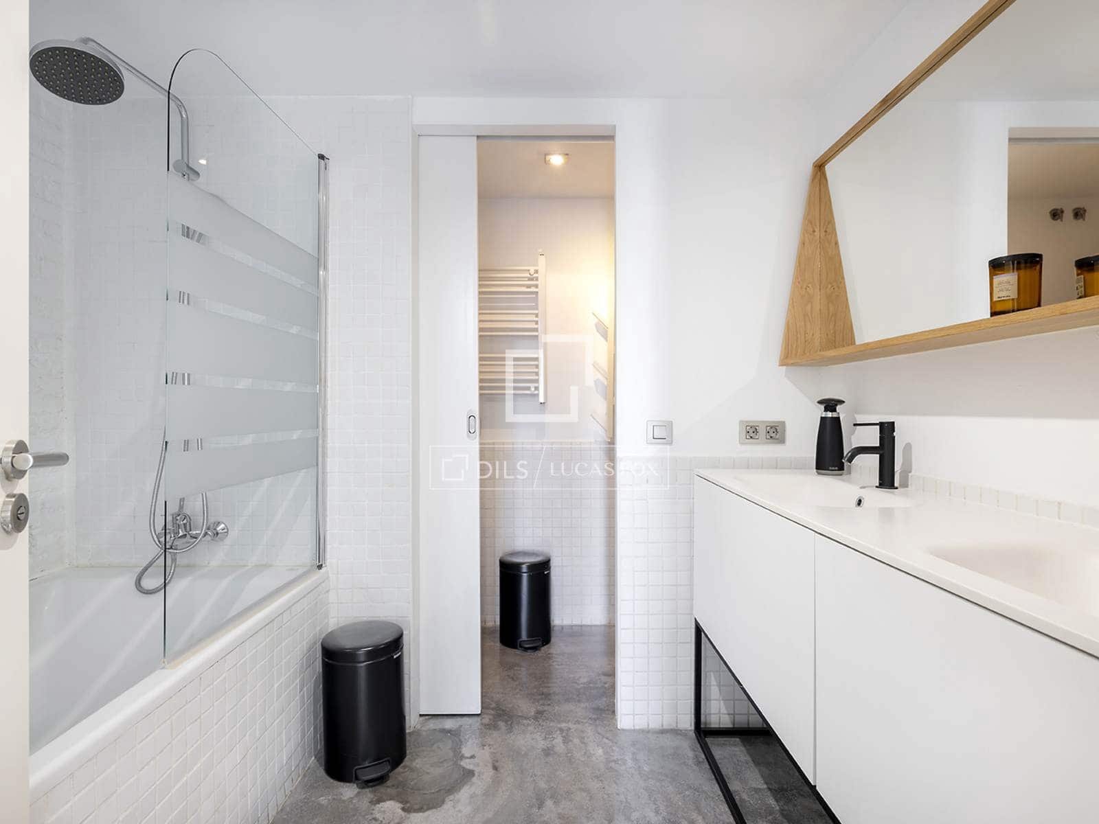 3 soveværelse Lejlighed til leje i Barcelona by - € 9.000 (Ref: 7744963)
