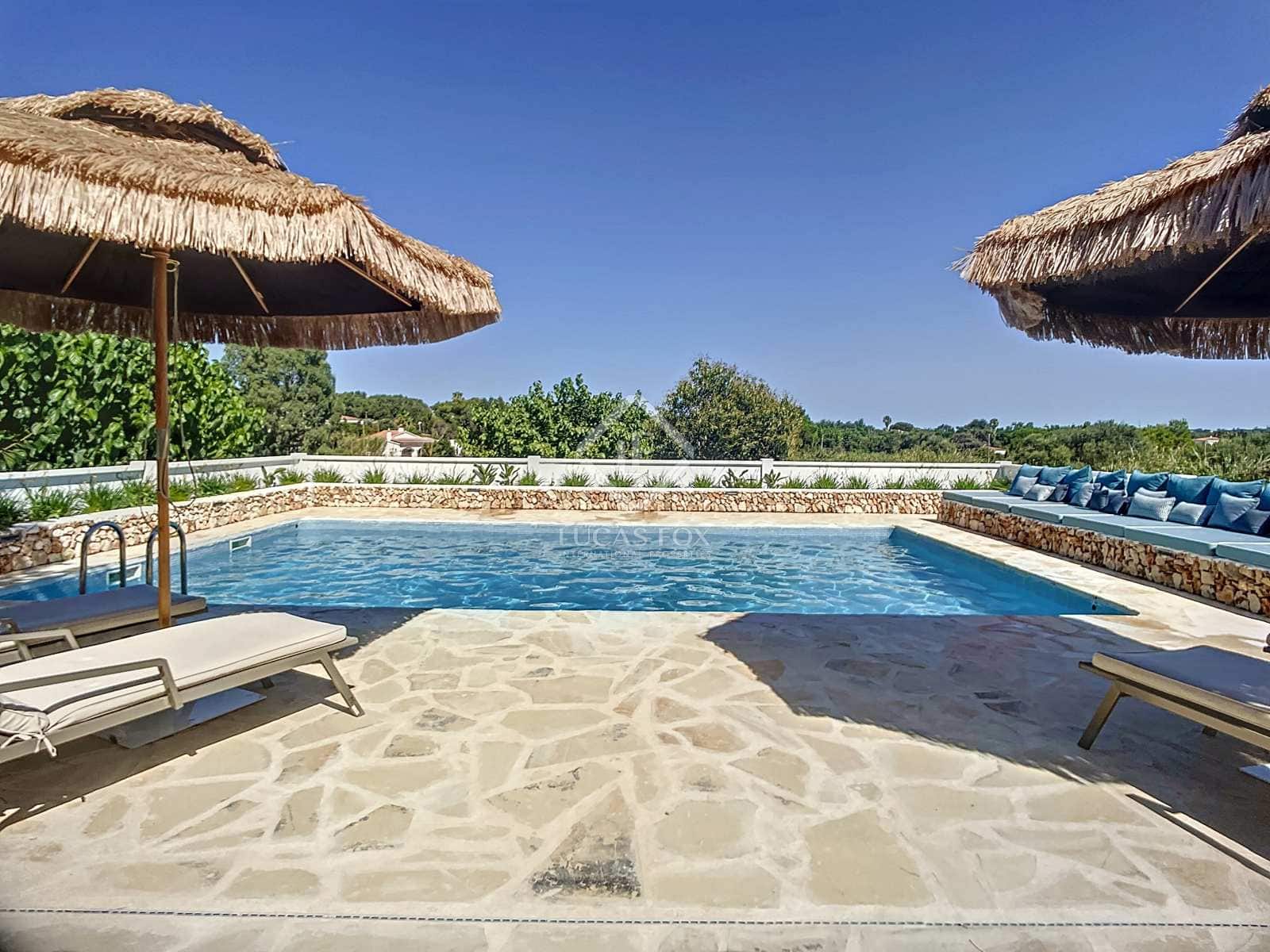4 soveværelse Villa til leje i Mahon / Mao med swimmingpool - € 18.000 (Ref: 7744969)