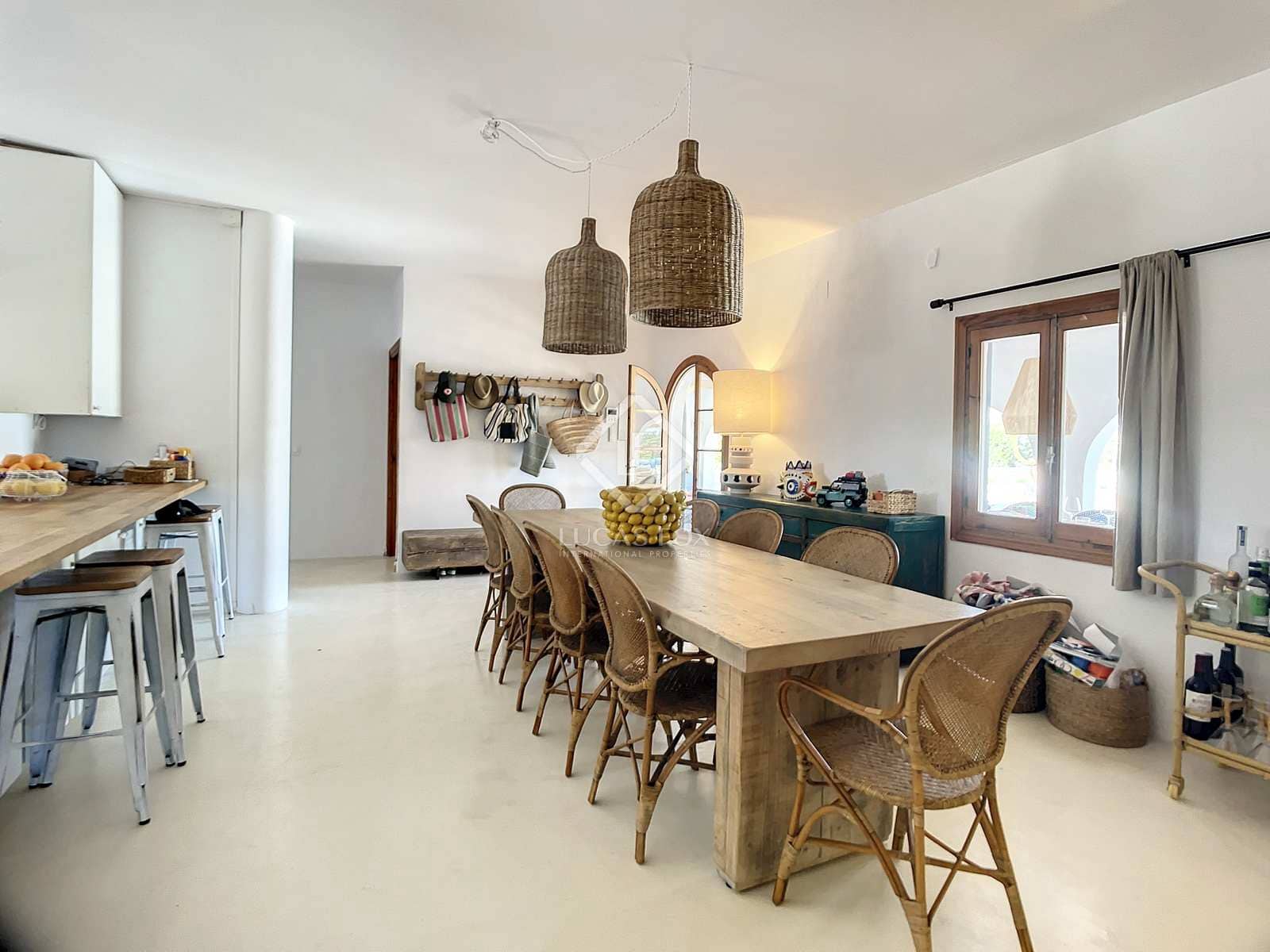 4 soveværelse Villa til leje i Mahon / Mao med swimmingpool - € 18.000 (Ref: 7744969)