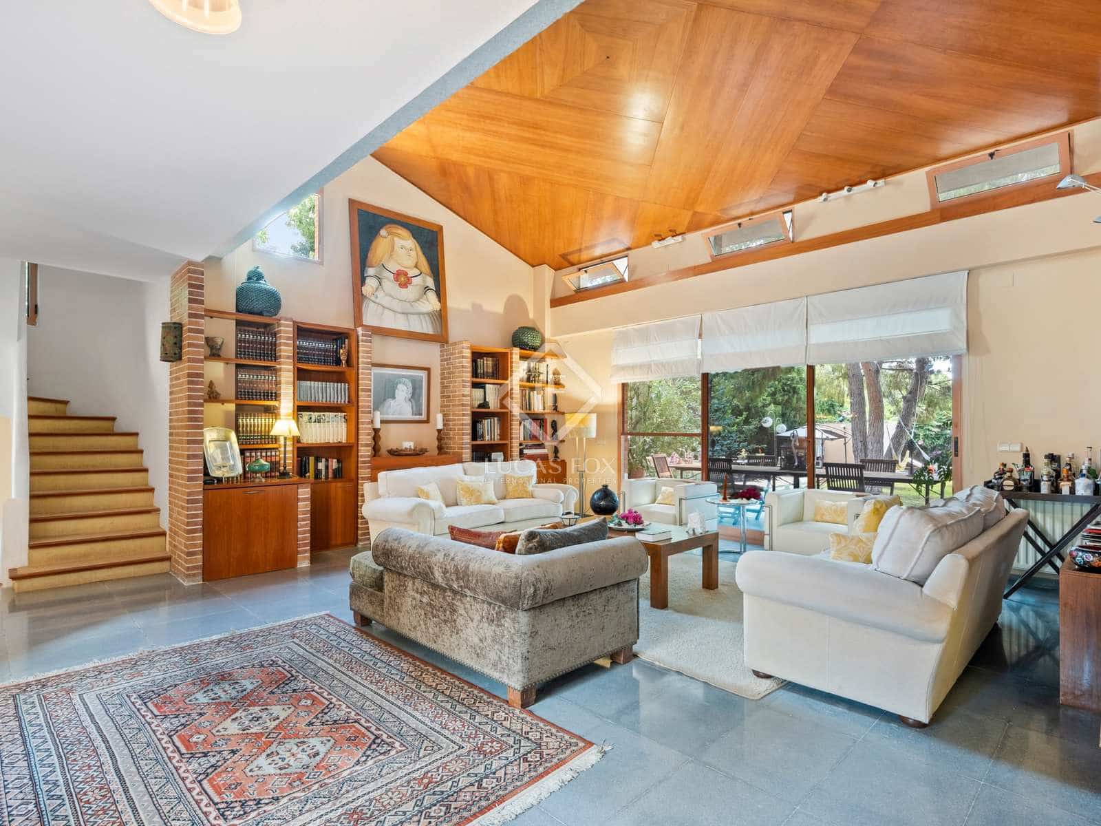 6 bedroom Villa for sale in Alicante / Alacant city with pool garage - € 1,300,000 (Ref: 7748655)