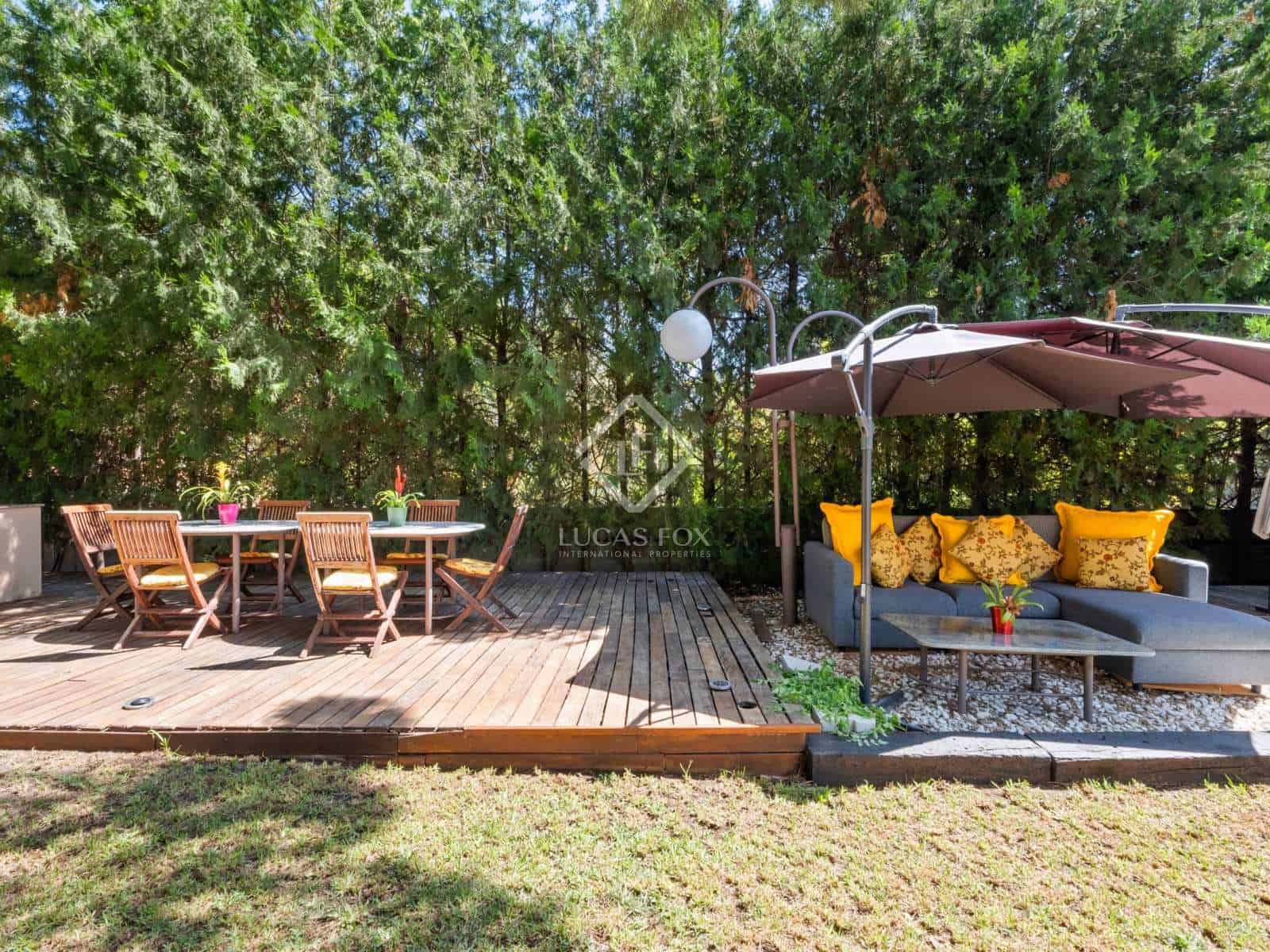 6 bedroom Villa for sale in Alicante / Alacant city with pool garage - € 1,300,000 (Ref: 7748655)