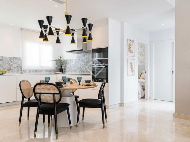 2 soverom Penthouse til salgs i El Paraiso, Estepona - € 438 000 (Ref: 7751758)