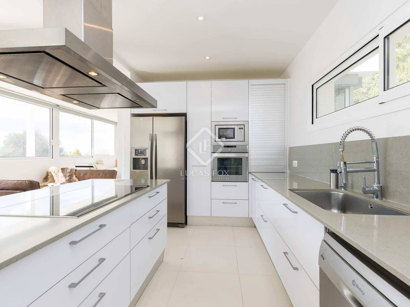 4 soveværelse Villa til salg i San Luis / Sant Lluis med swimmingpool garage - € 1.200.000 (Ref: 7754057)