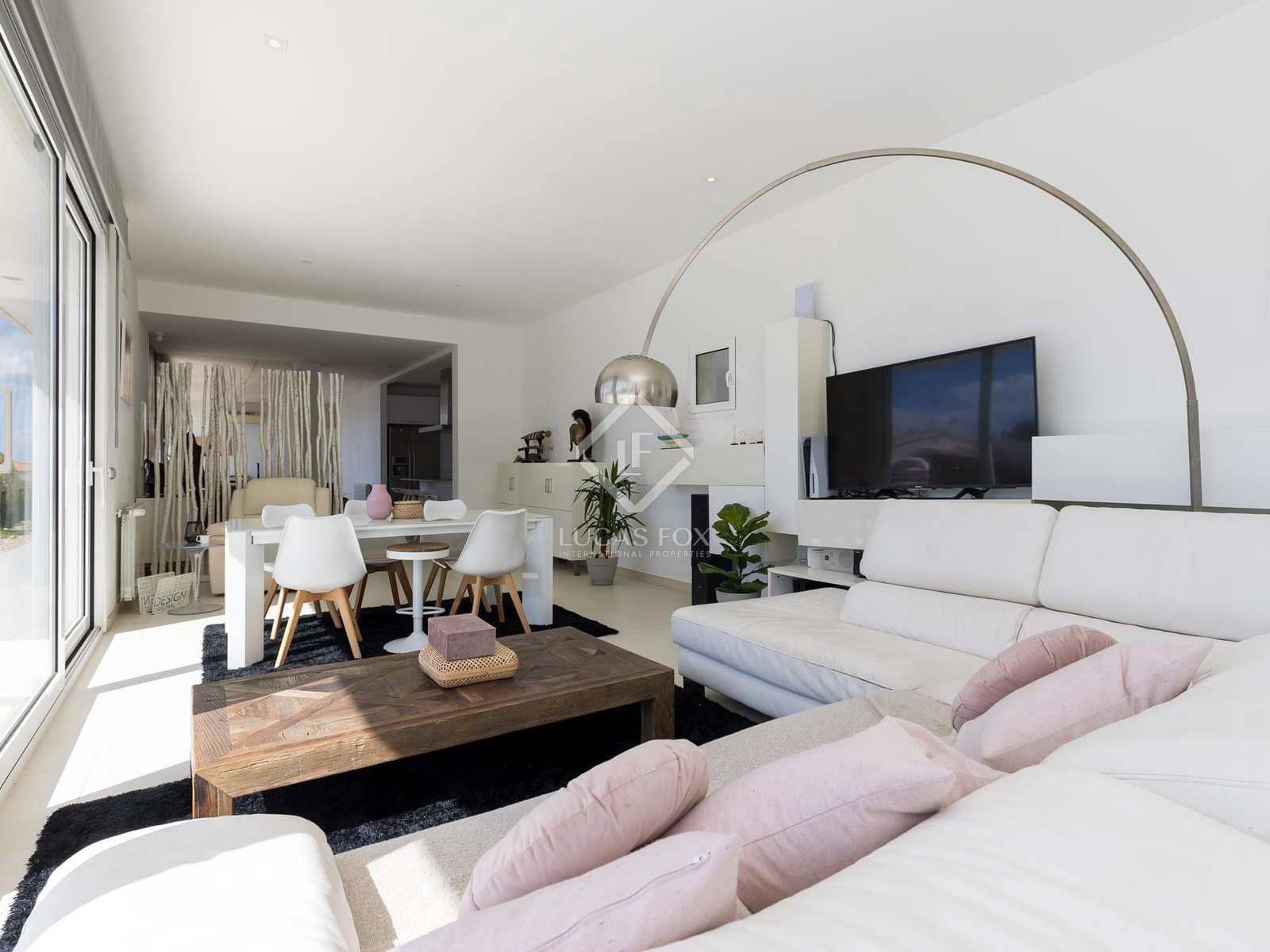 4 soveværelse Villa til salg i San Luis / Sant Lluis med swimmingpool garage - € 1.200.000 (Ref: 7754057)