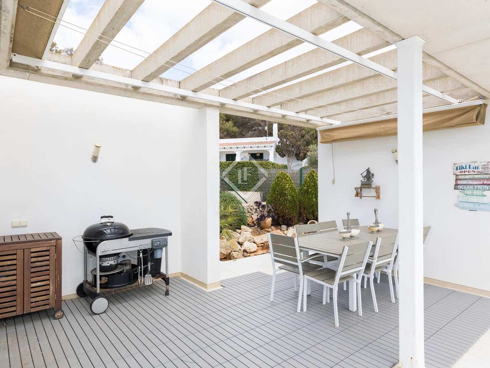 4 soveværelse Villa til salg i San Luis / Sant Lluis med swimmingpool garage - € 1.200.000 (Ref: 7754057)