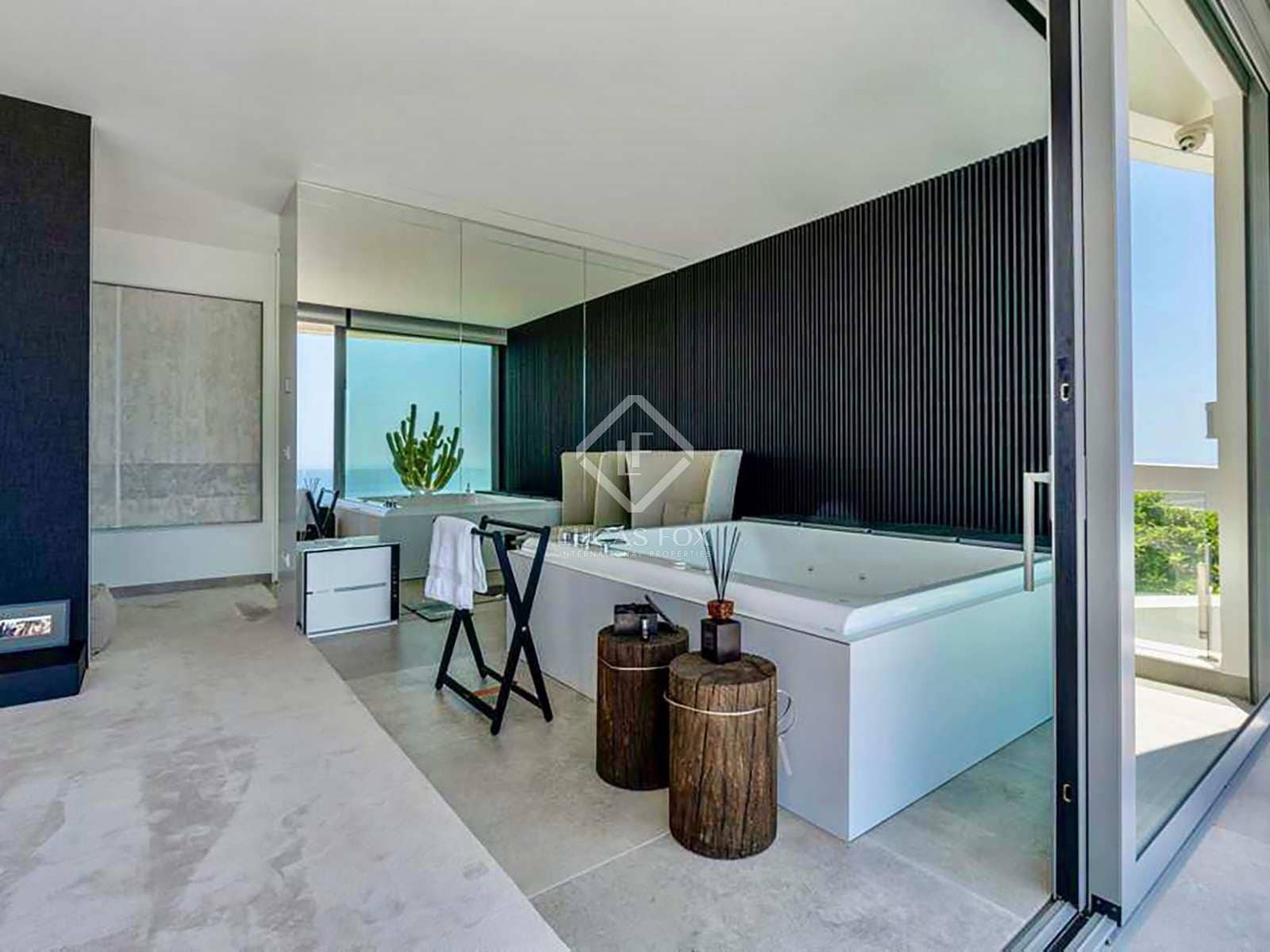 3 bedroom Villa for sale in Altea with pool garage - € 3,900,000 (Ref: 7769513)