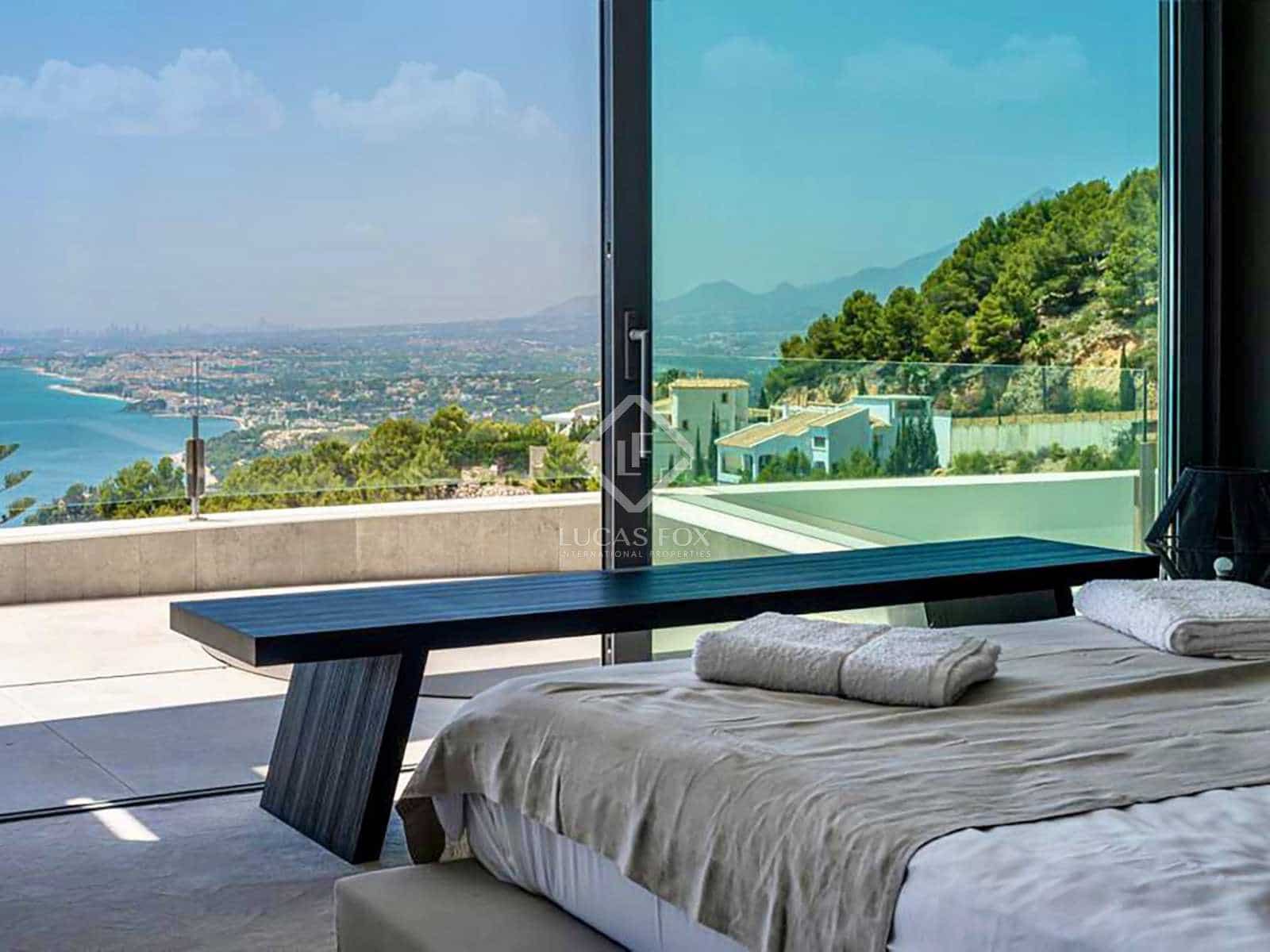 3 bedroom Villa for sale in Altea with pool garage - € 3,900,000 (Ref: 7769513)