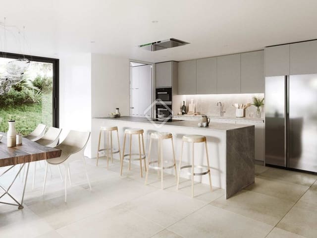 3 slaapkamer Appartement te koop in Estepona met zwembad garage - € 810.000 (Ref: 7772102)