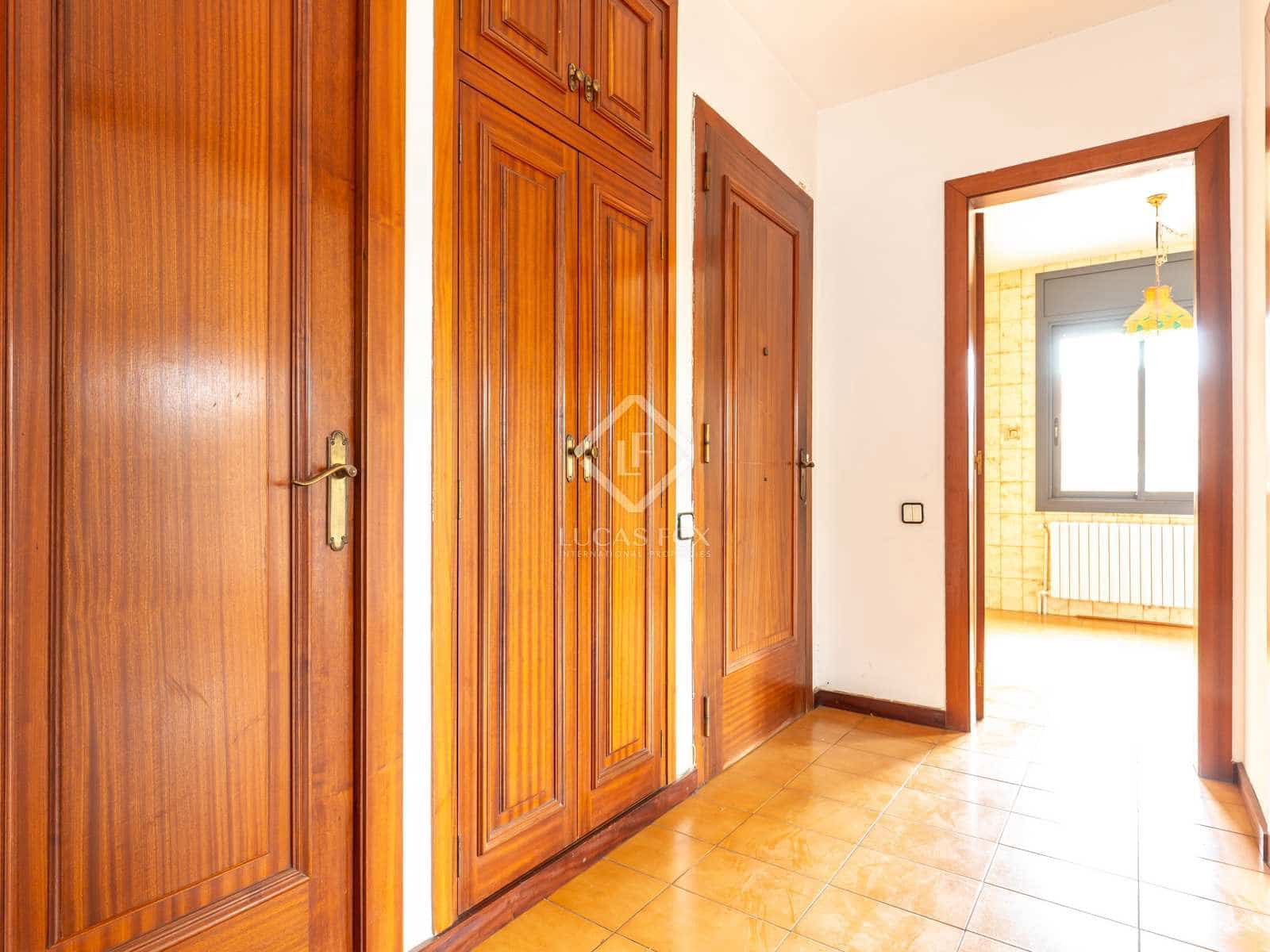 6 soverom Villa til salgs i Sant Cugat del Valles med garasje - € 1 200 000 (Ref: 7784288)