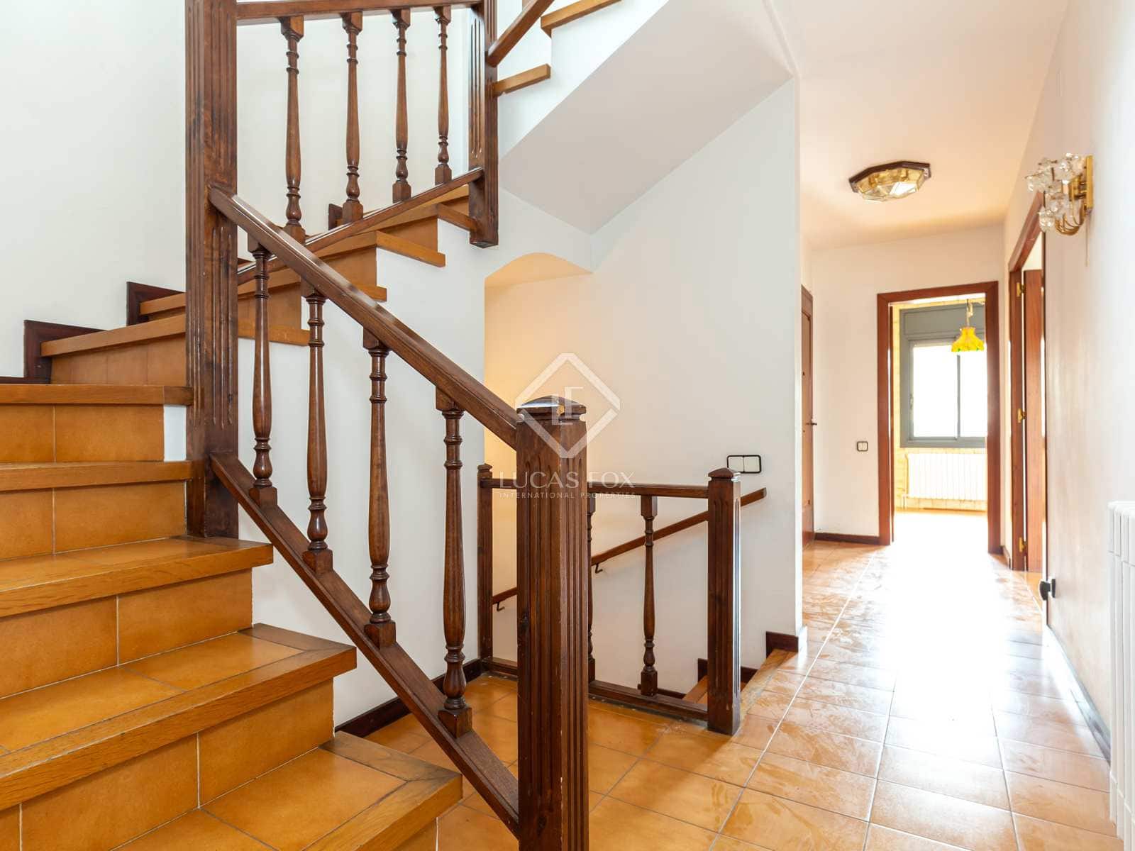 6 soverom Villa til salgs i Sant Cugat del Valles med garasje - € 1 200 000 (Ref: 7784288)