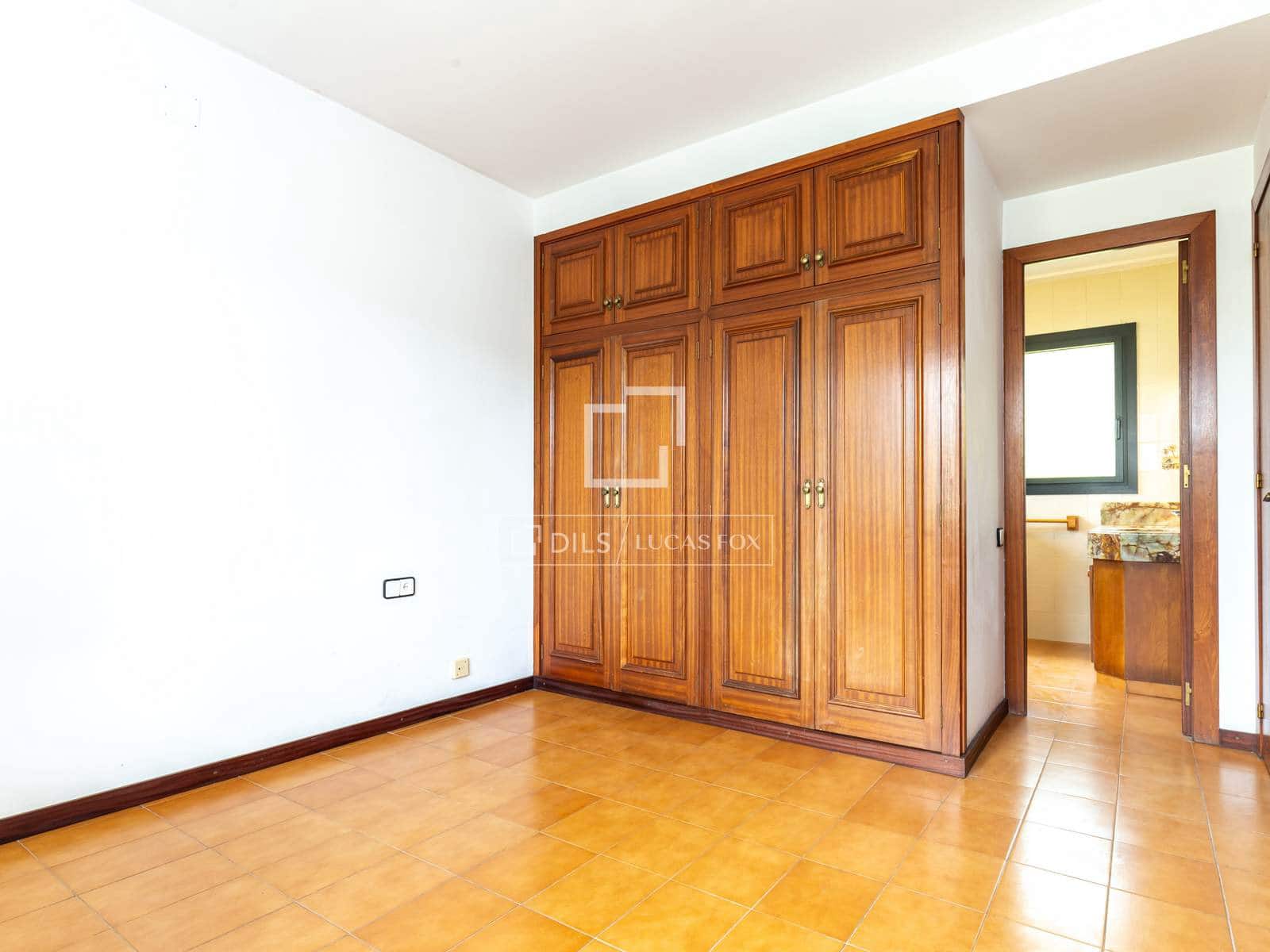 6 soverom Villa til salgs i Sant Cugat del Valles med garasje - € 1 200 000 (Ref: 7784288)