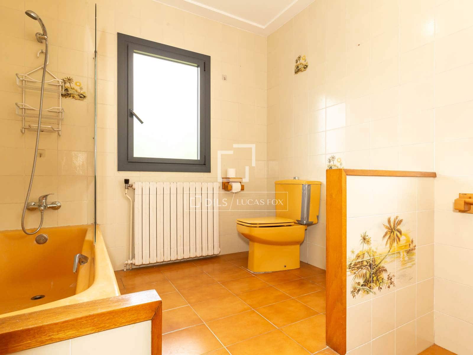 6 soverom Villa til salgs i Sant Cugat del Valles med garasje - € 1 200 000 (Ref: 7784288)