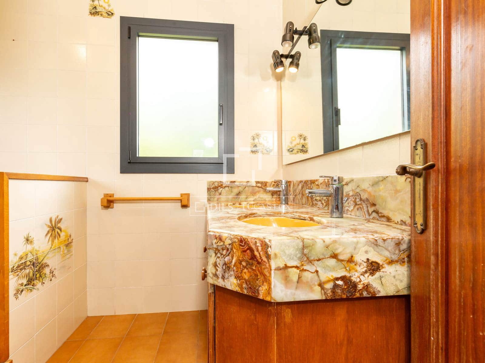 6 soverom Villa til salgs i Sant Cugat del Valles med garasje - € 1 200 000 (Ref: 7784288)