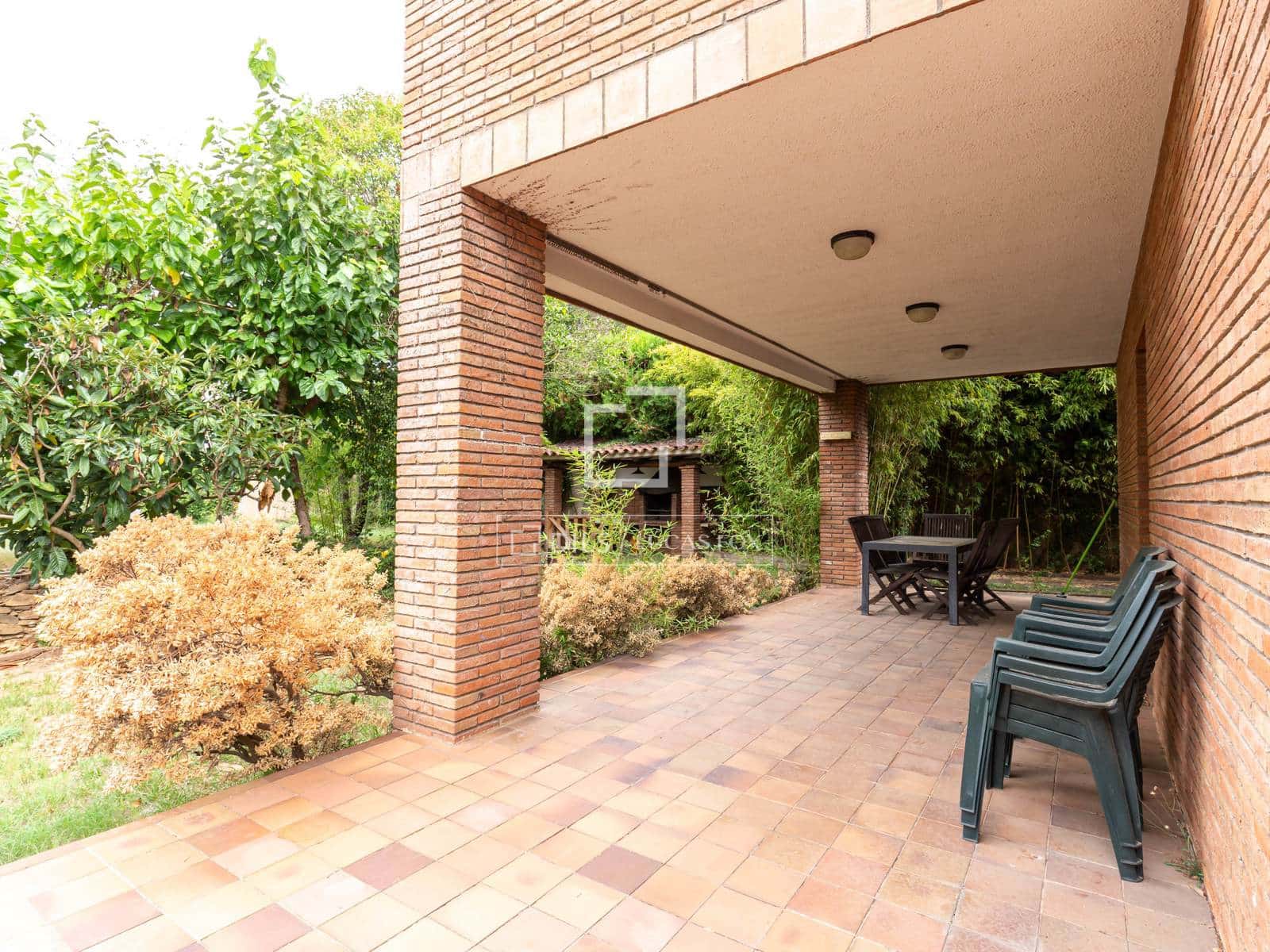 6 soverom Villa til salgs i Sant Cugat del Valles med garasje - € 1 200 000 (Ref: 7784288)