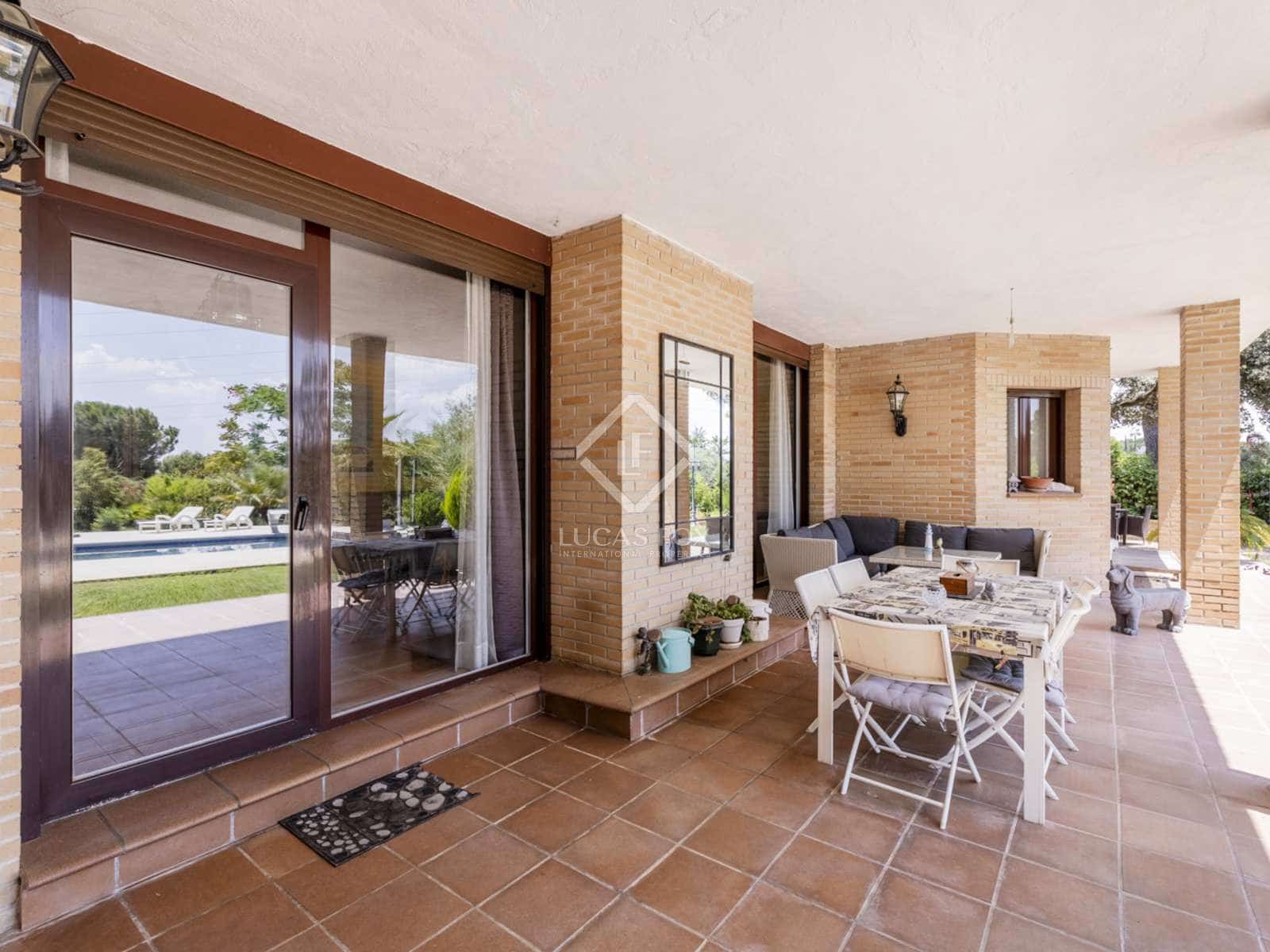 6 Zimmer Villa zu verkaufen in Boadilla del Monte mit Pool Garage - 2.000.000 € (Ref: 7786533)