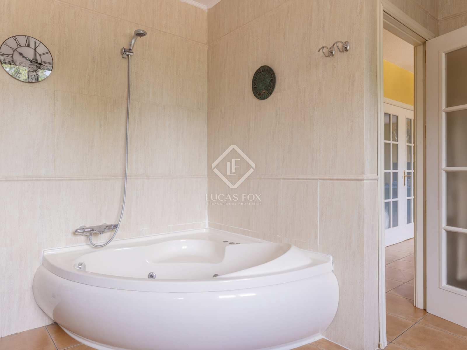 6 Zimmer Villa zu verkaufen in Boadilla del Monte mit Pool Garage - 2.000.000 € (Ref: 7786533)