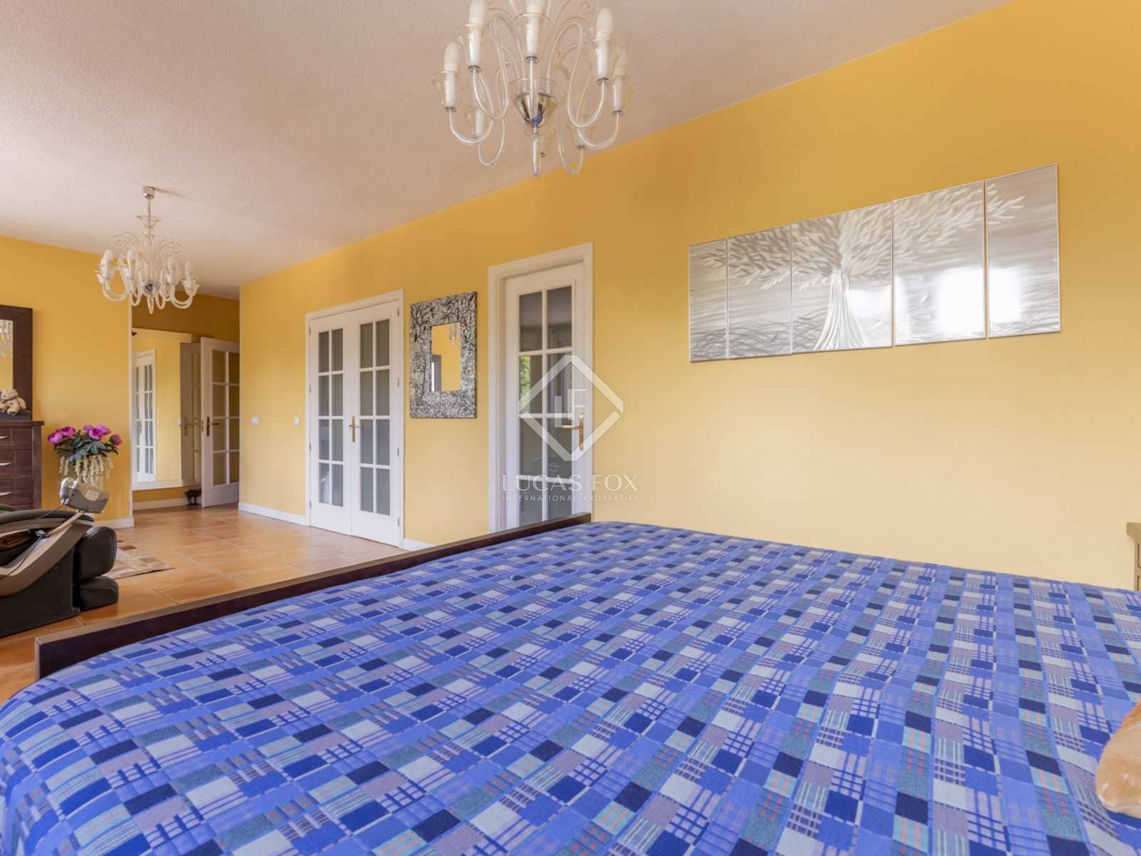 6 Zimmer Villa zu verkaufen in Boadilla del Monte mit Pool Garage - 2.000.000 € (Ref: 7786533)