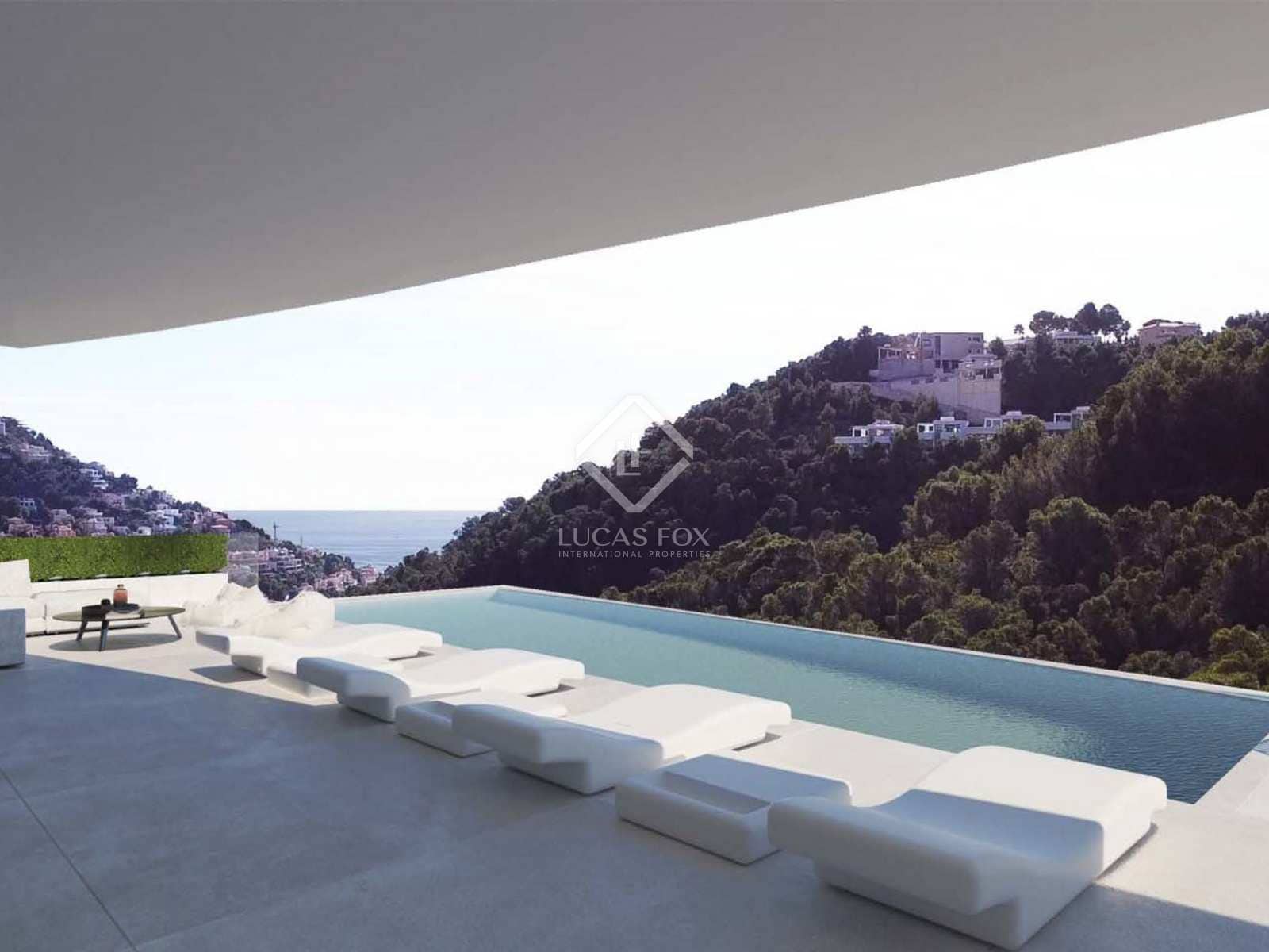 4 bedroom Villa for sale in Altea with pool garage - € 2,450,000 (Ref: 7786538)