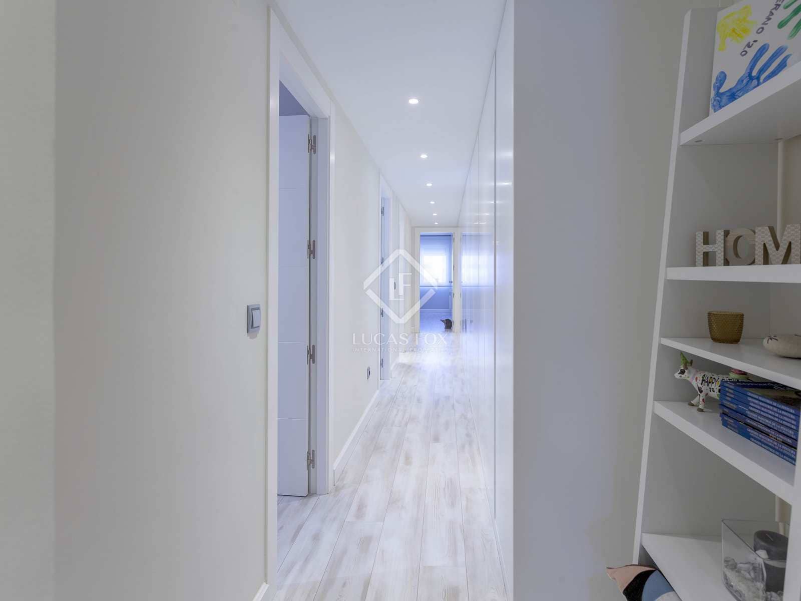 Appartement de 5 chambres à louer à Valence ville avec garage - 3 000 € (Ref: 7788173)