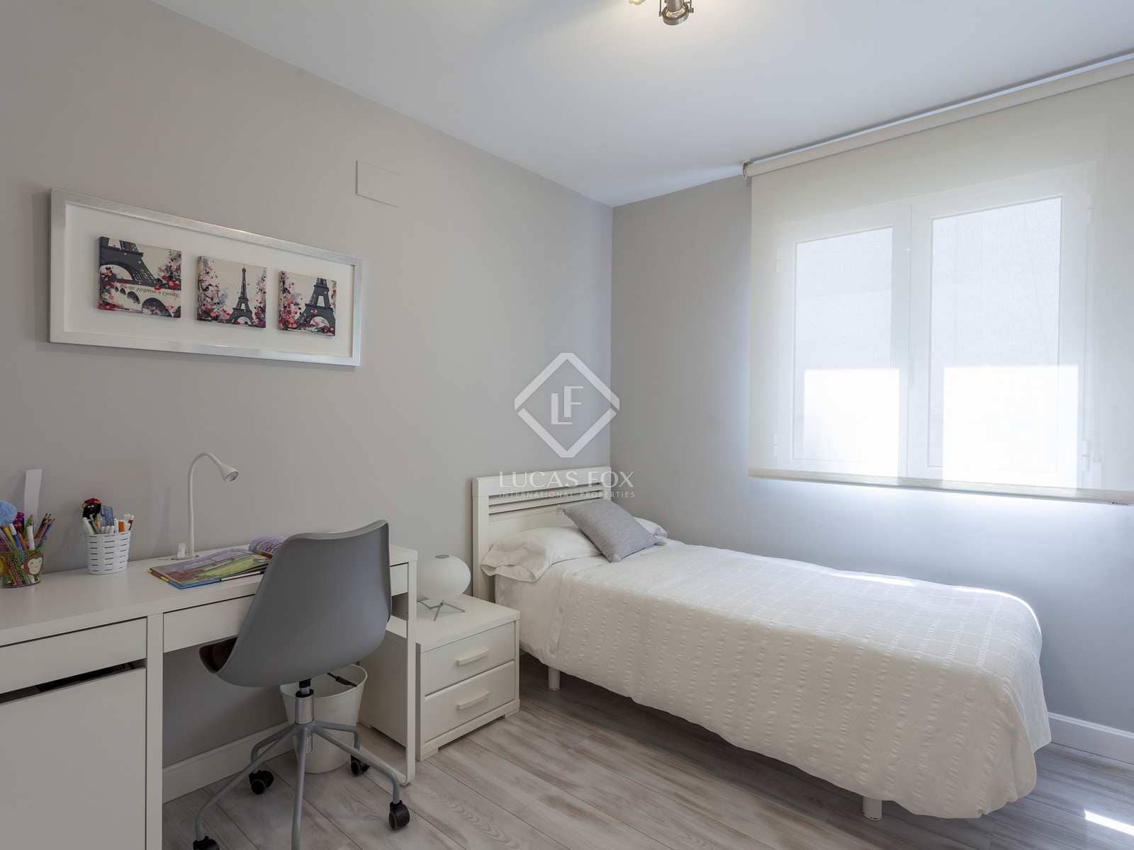 Appartement de 5 chambres à louer à Valence ville avec garage - 3 000 € (Ref: 7788173)
