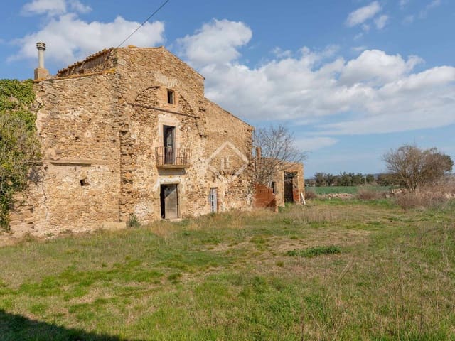6 bedroom Finca/Country House for sale in Casavells, Corçà - € 799,000 (Ref: 7790273)
