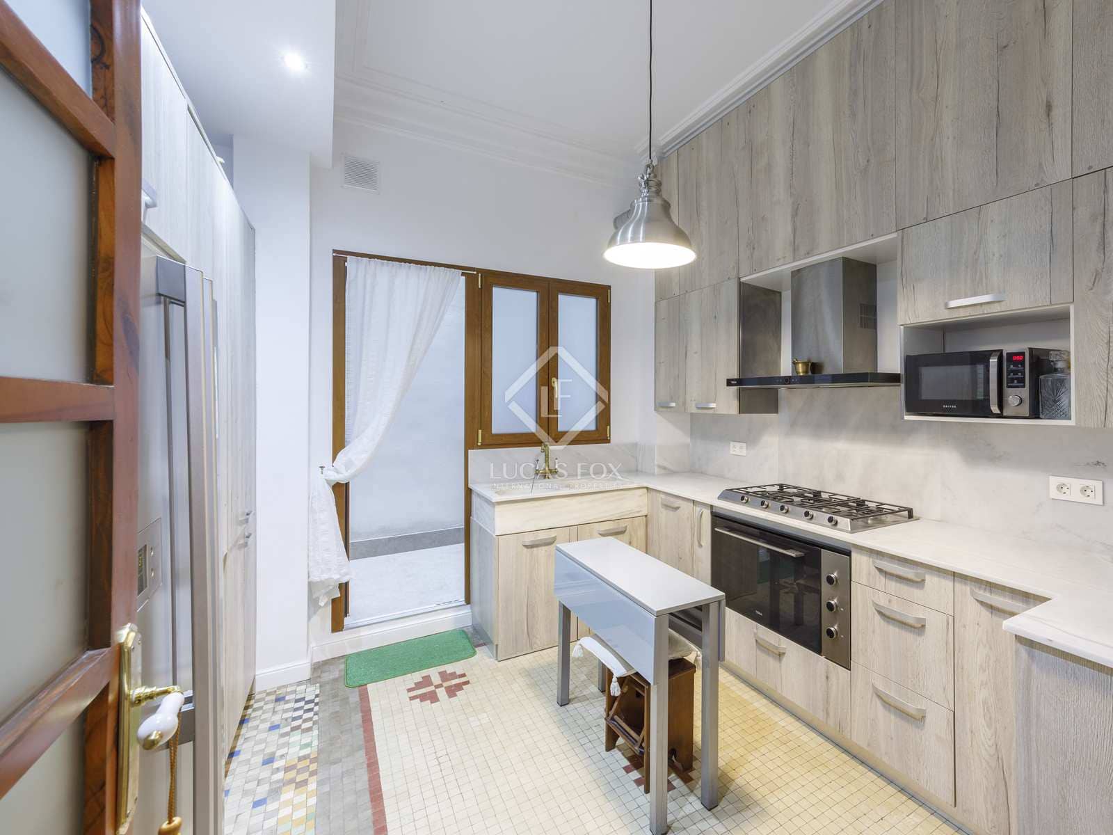 2 bedroom Apartment for sale in Valencia city - € 800,000 (Ref: 7791621)