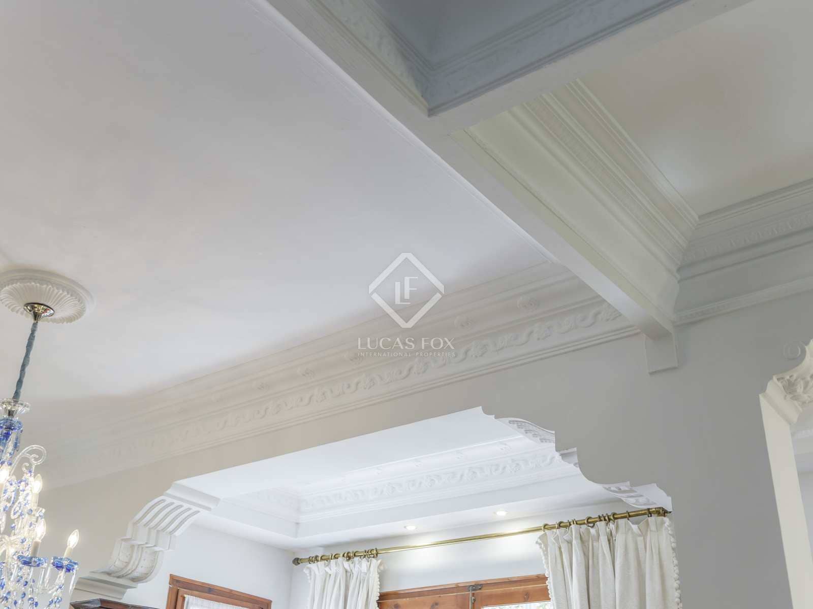 2 bedroom Apartment for sale in Valencia city - € 800,000 (Ref: 7791621)