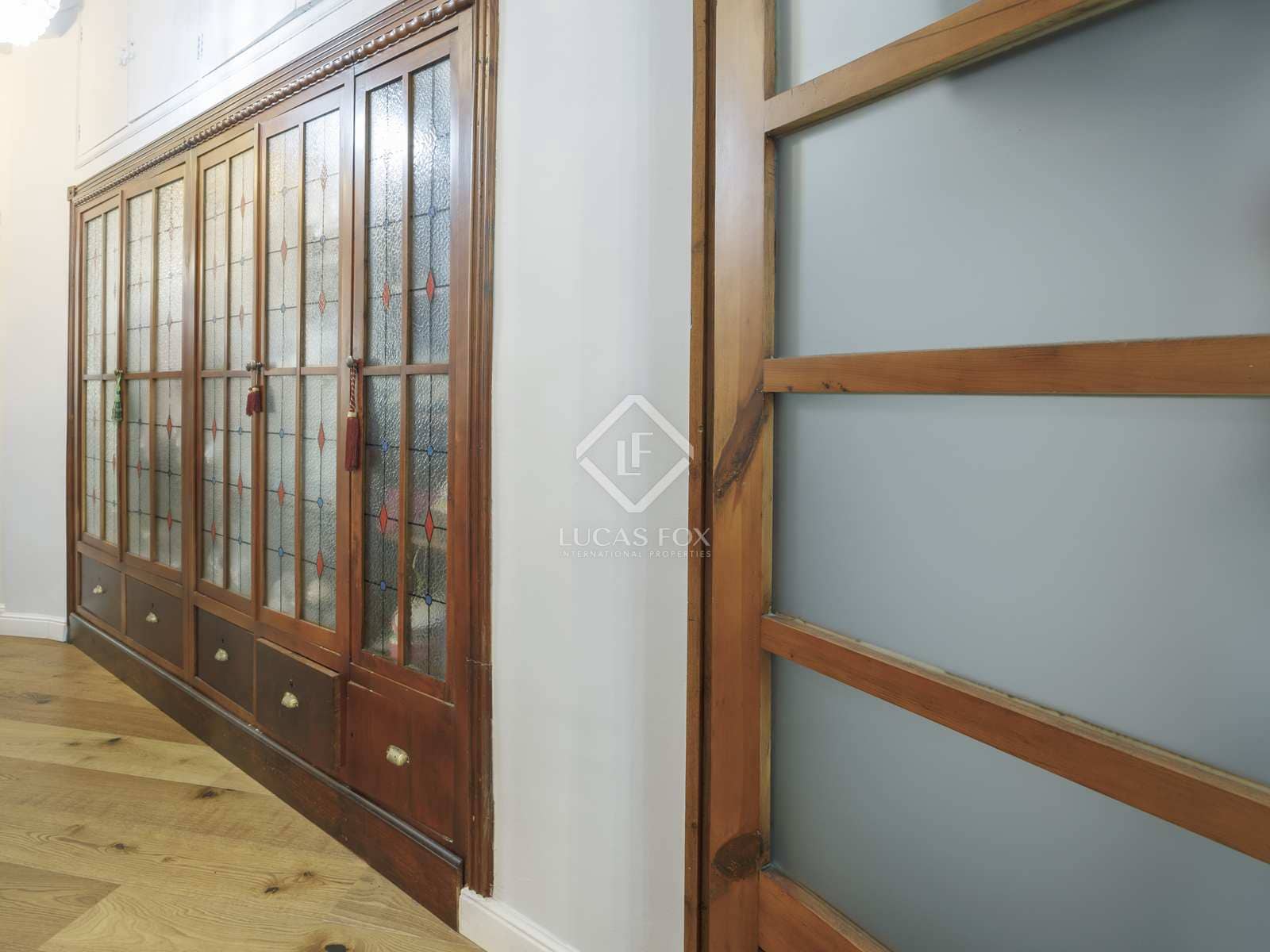 2 bedroom Apartment for sale in Valencia city - € 800,000 (Ref: 7791621)