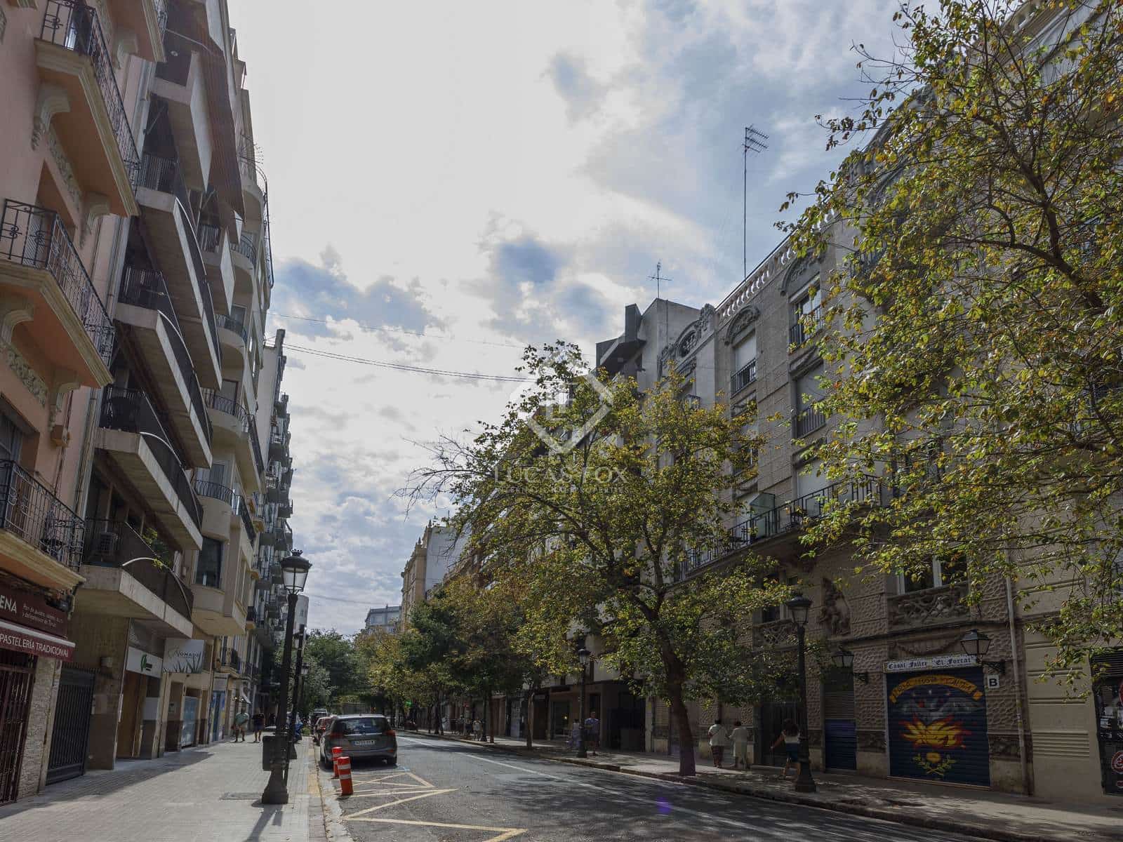 2 bedroom Apartment for sale in Valencia city - € 800,000 (Ref: 7791621)