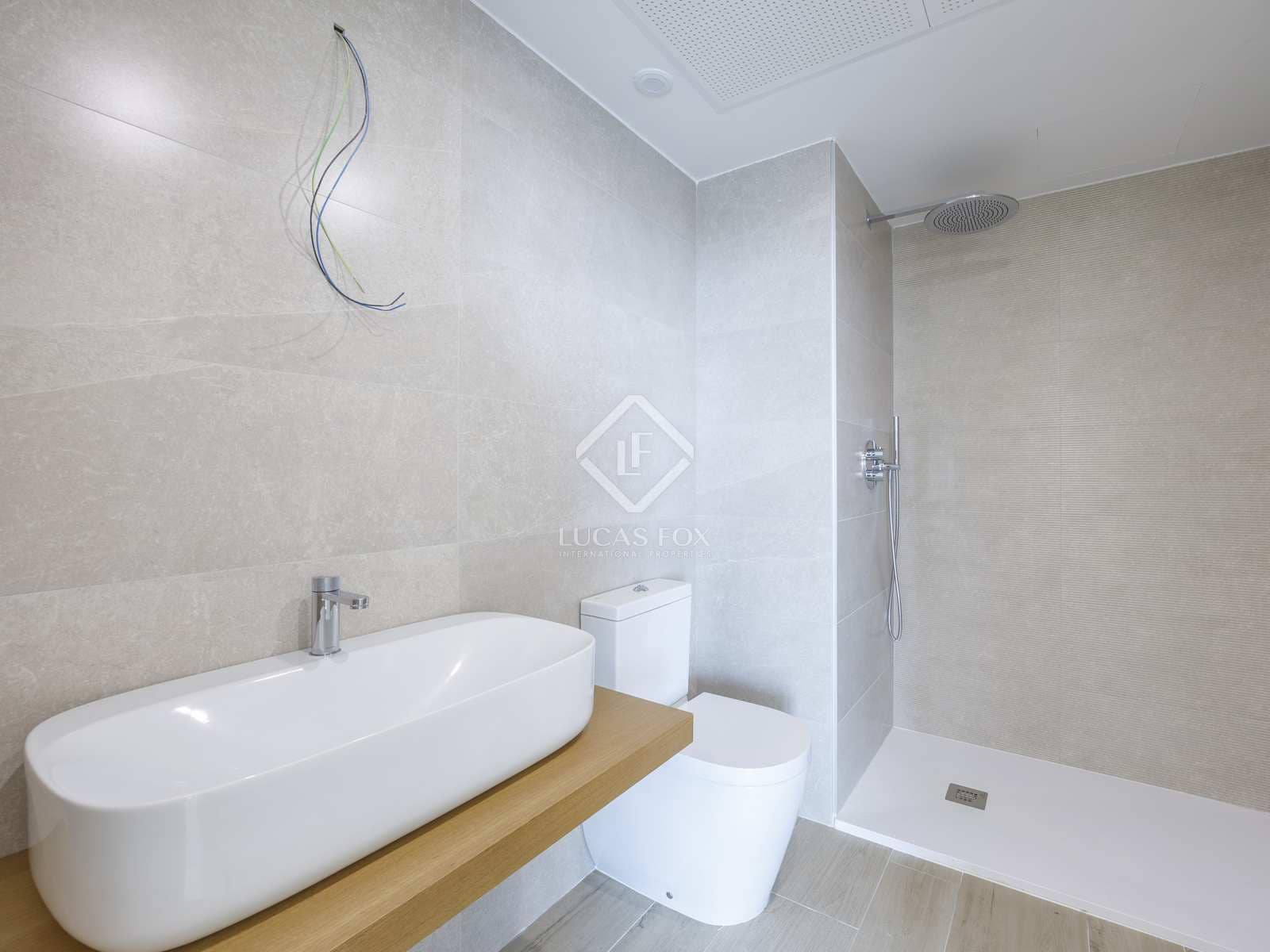 2 soverom Leilighet til leie i Valencia by med svømmebasseng garasje - € 2 400 (Ref: 7791622)